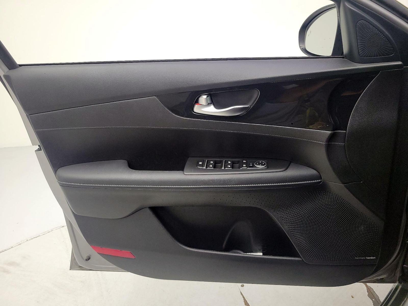 2023 Kia Forte GT-Line - Photo 13