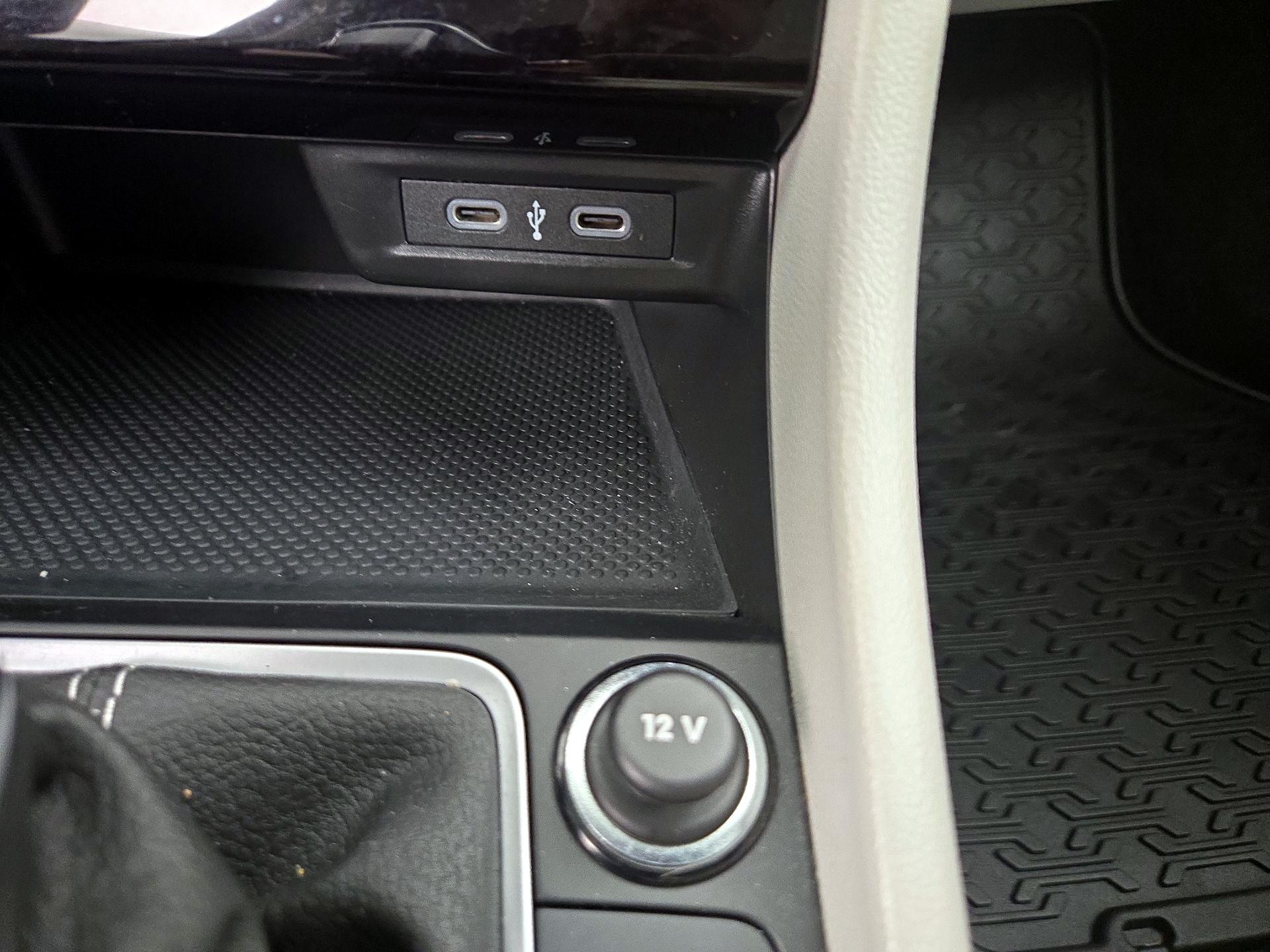 Thumbnail: 2025 Volkswagen Jetta - 18