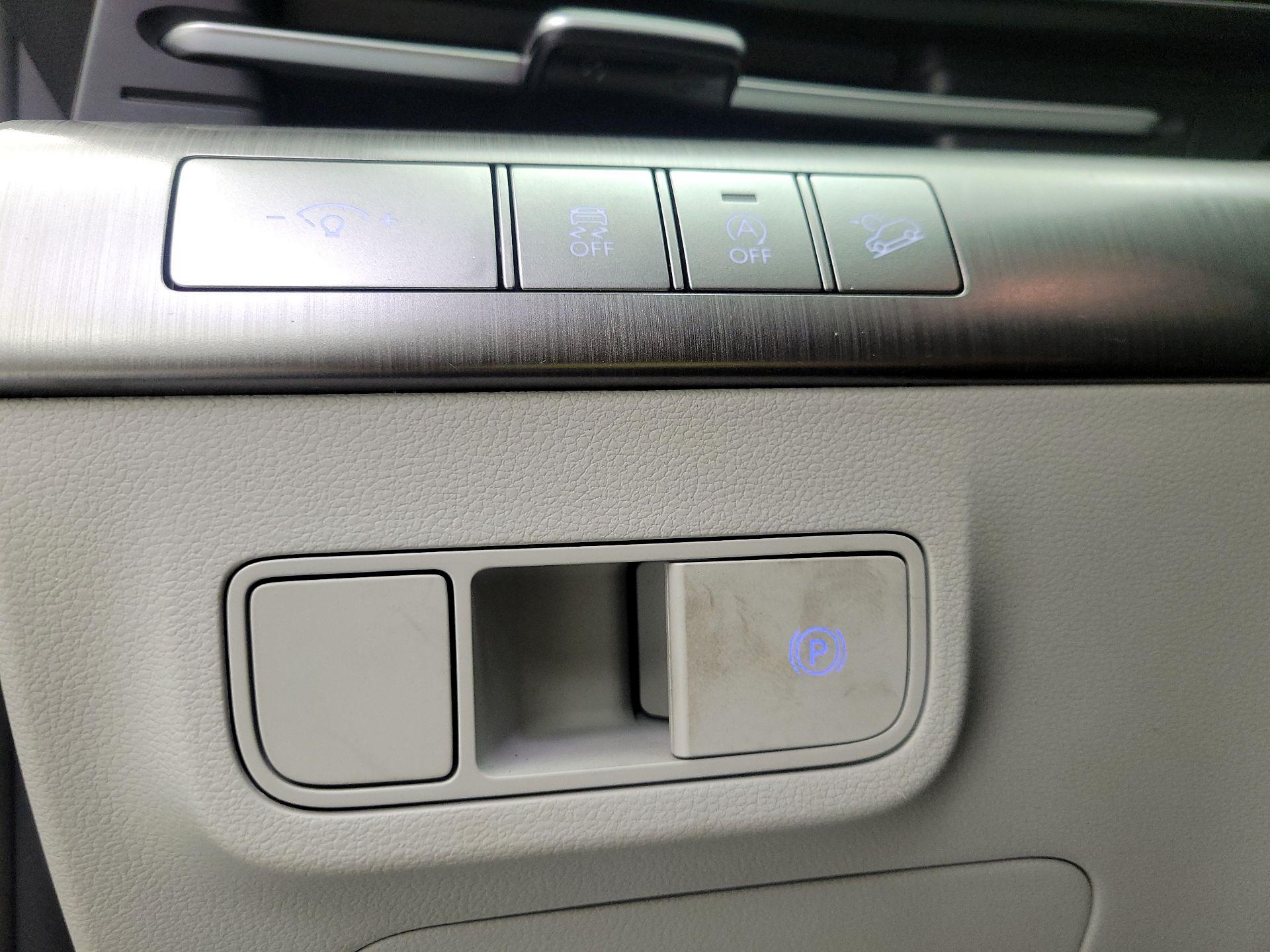 Thumbnail: 2024 Hyundai Kona - 11