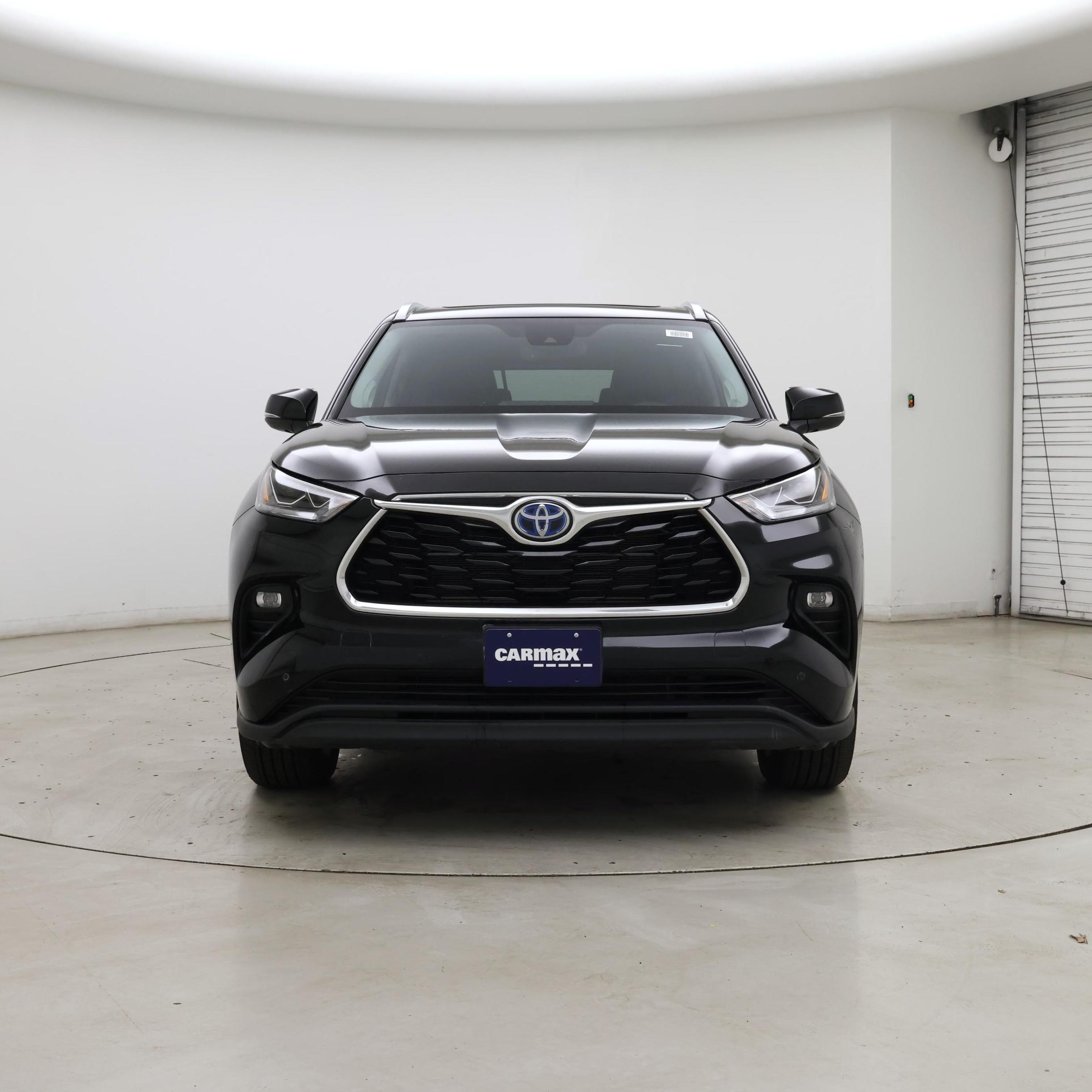 Thumbnail: 2023 Toyota Highlander - 5