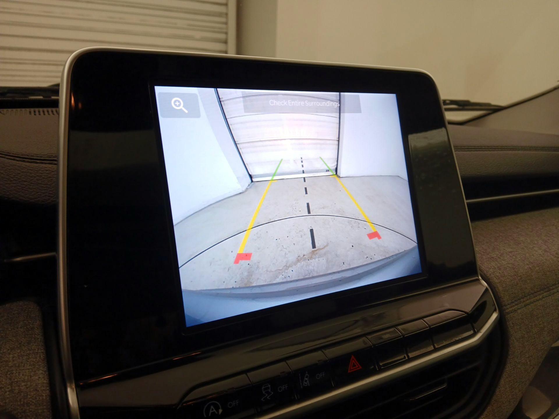 Thumbnail: 2022 Jeep Compass - 14