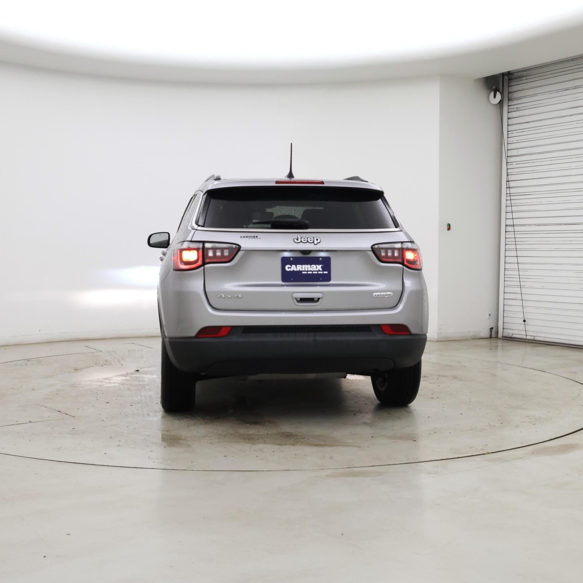 Thumbnail: 2022 Jeep Compass - 6