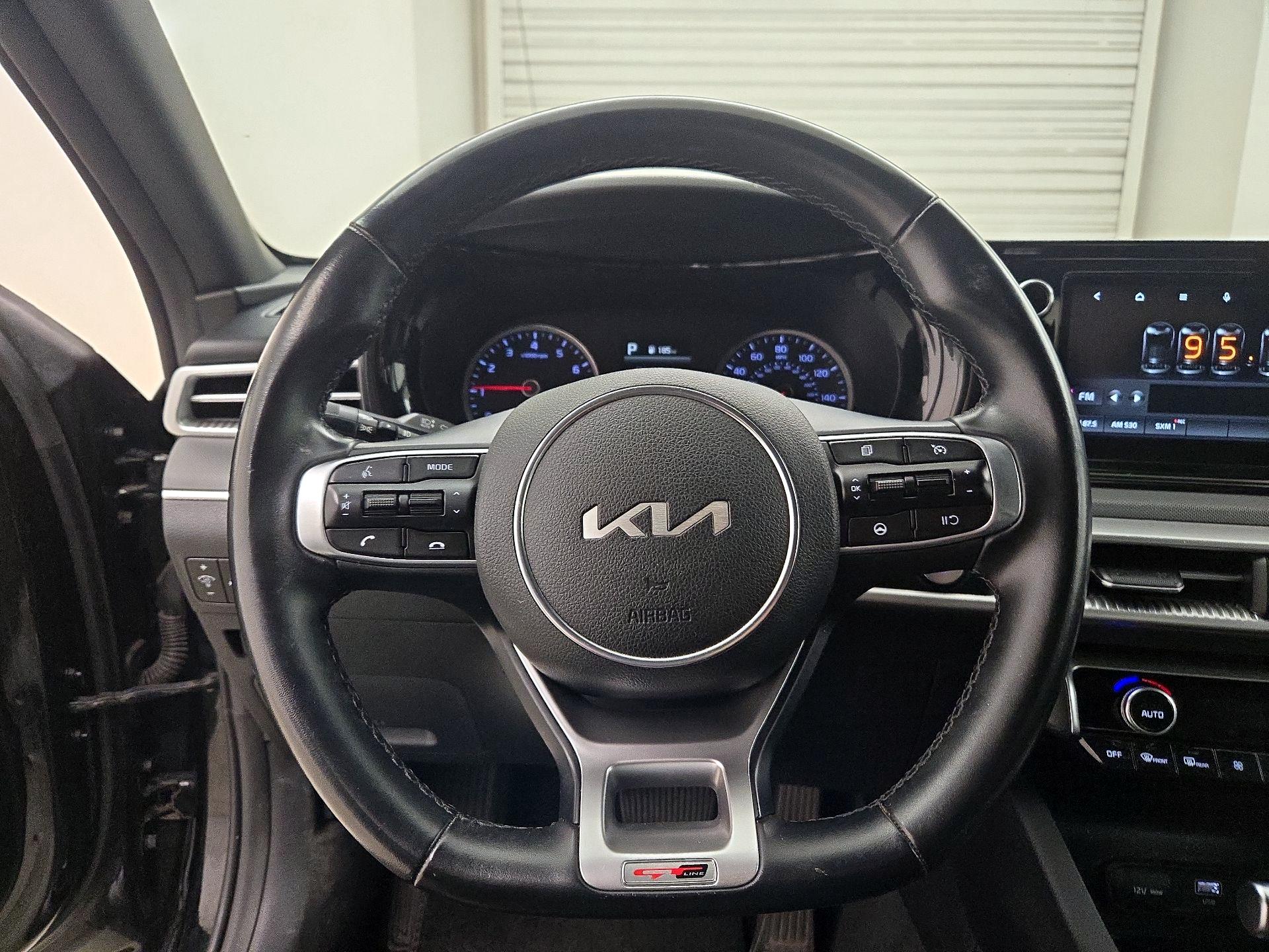 Thumbnail: 2022 Kia K5 - 10