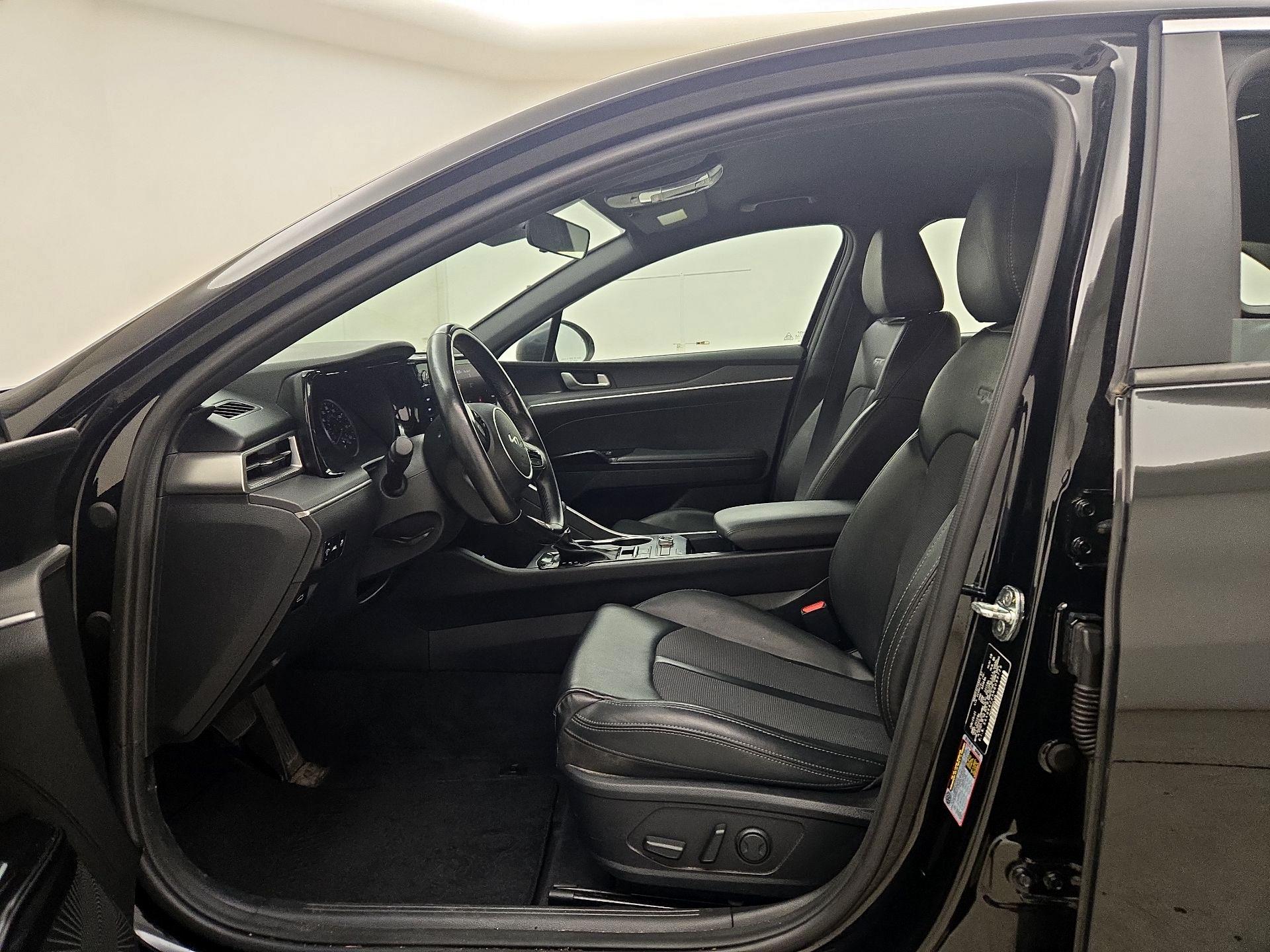 Thumbnail: 2022 Kia K5 - 11