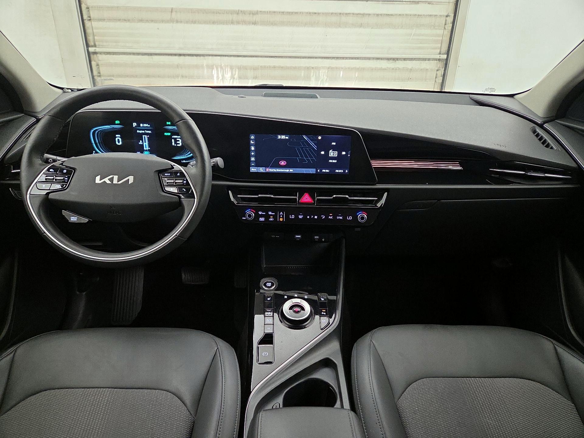 Thumbnail: 2023 Kia Niro - 9