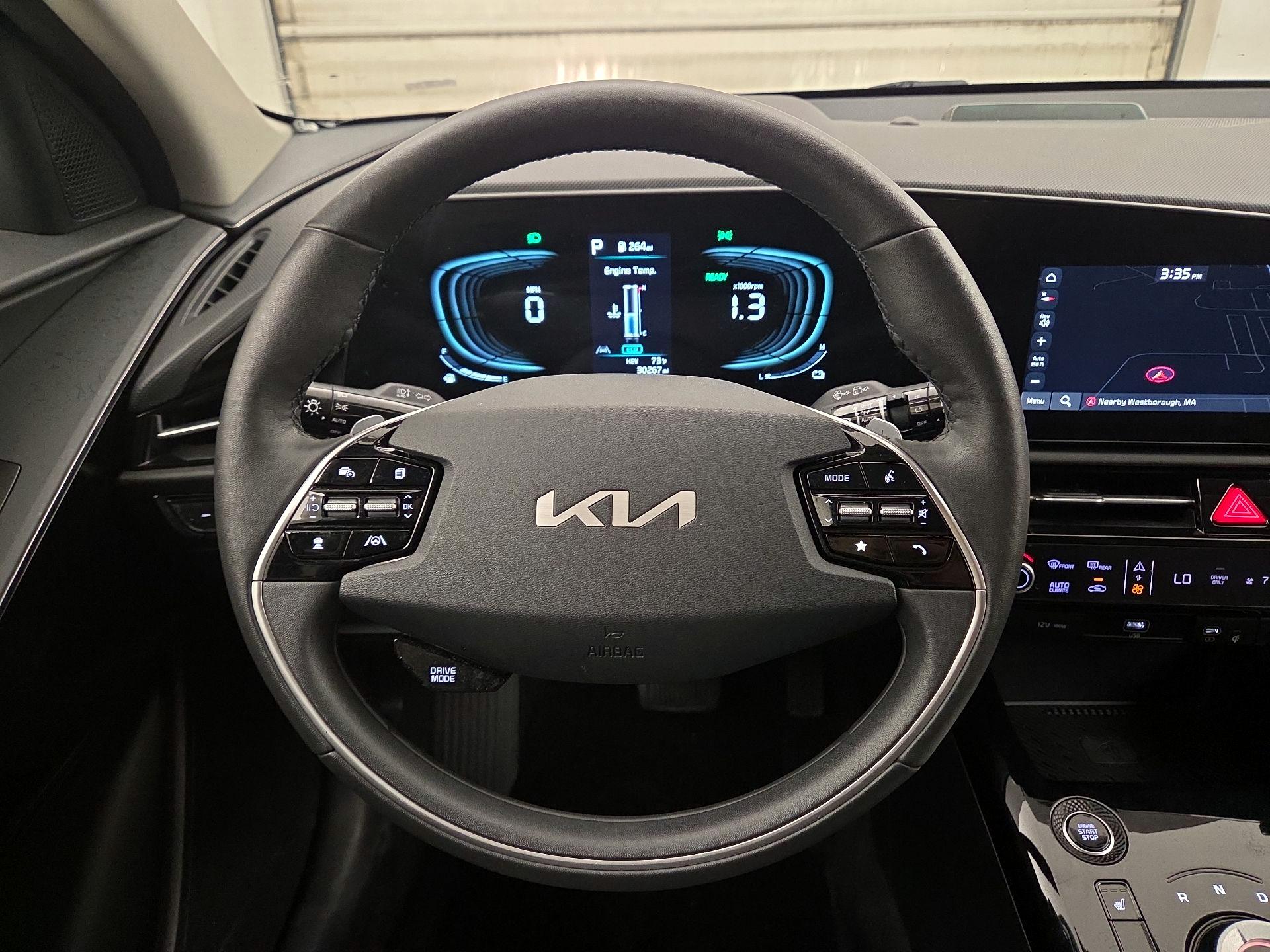 Thumbnail: 2023 Kia Niro - 10
