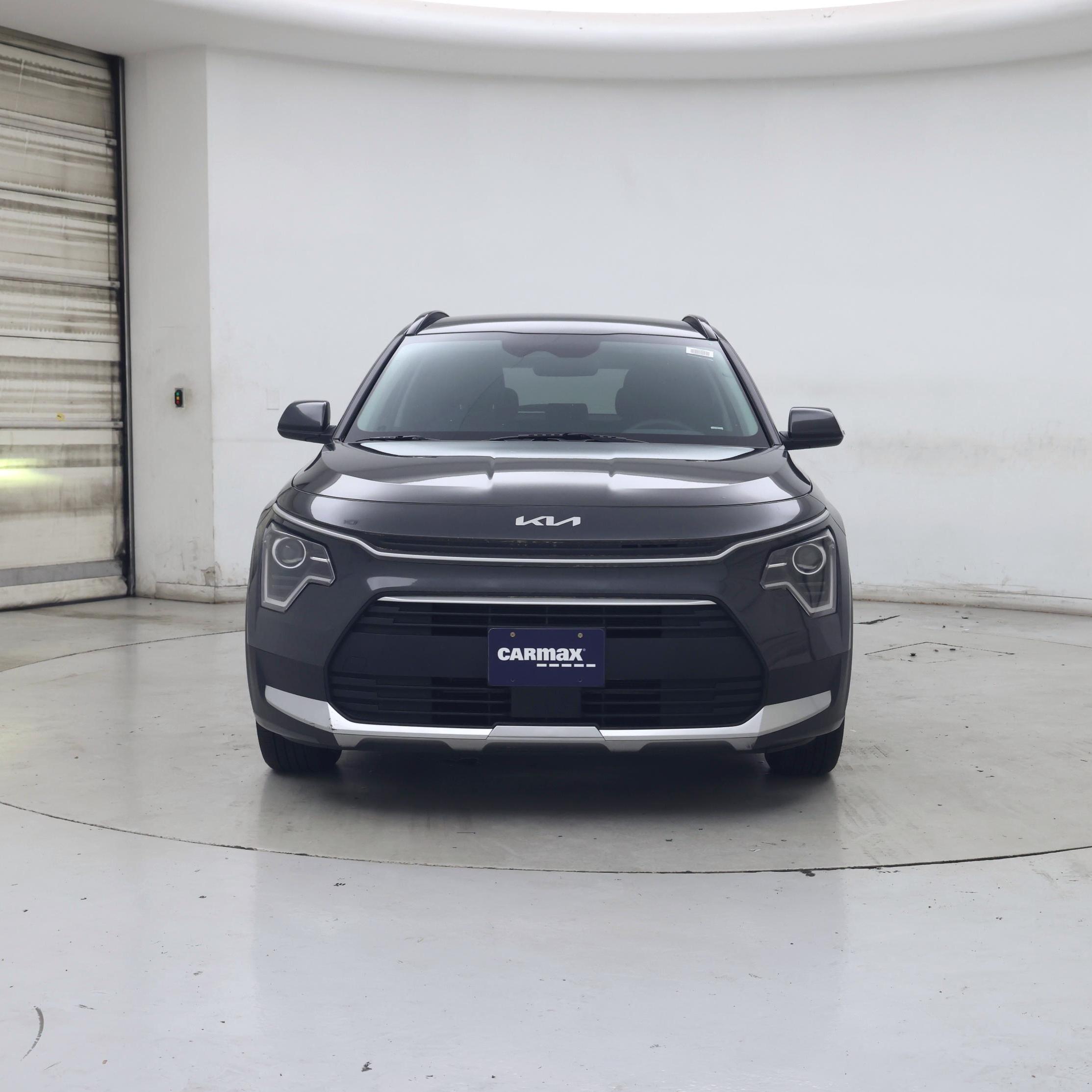 Thumbnail: 2023 Kia Niro - 5