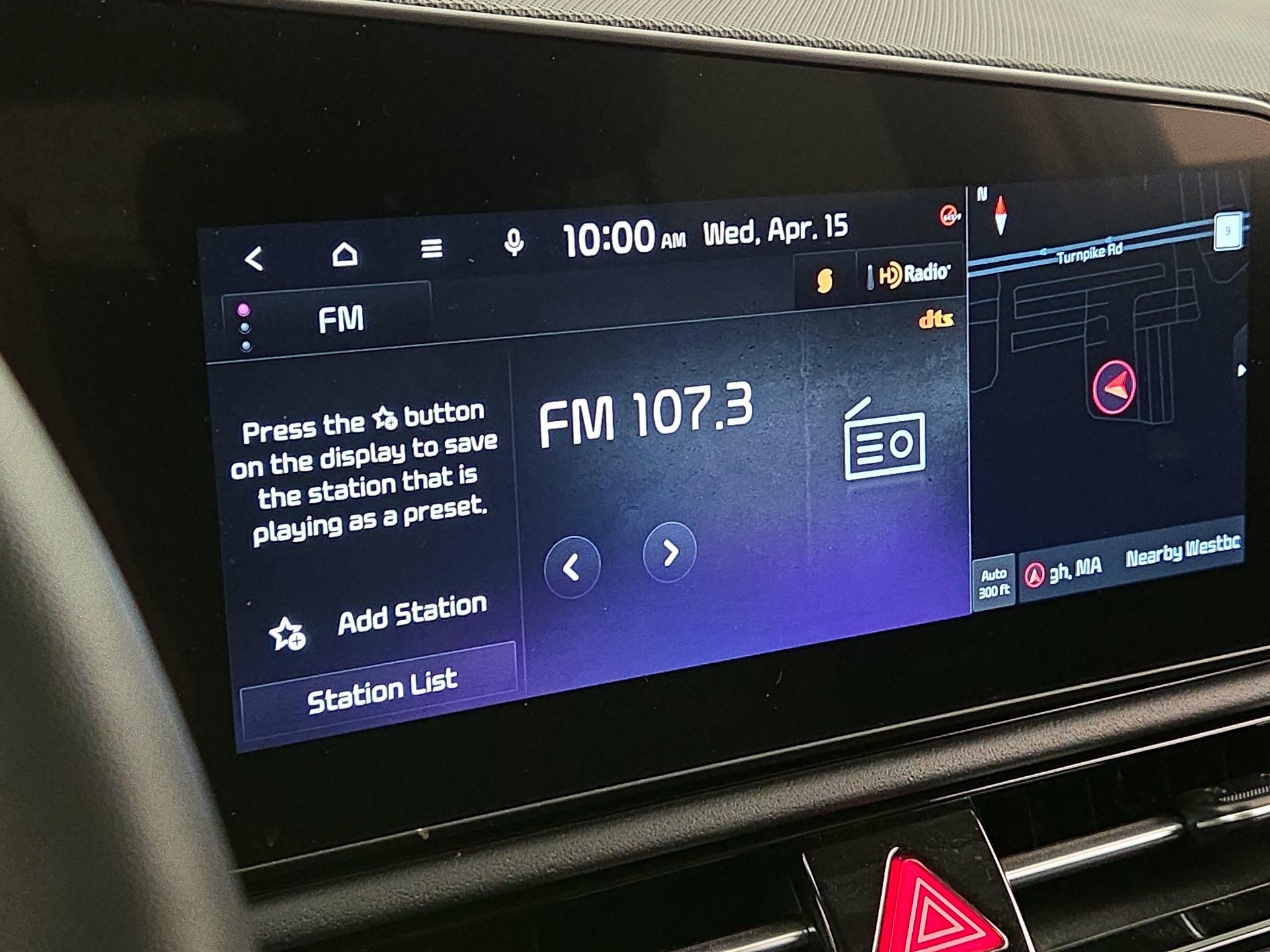 Thumbnail: 2023 Kia Niro - 16