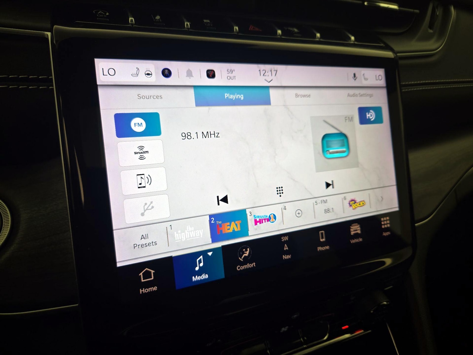 2022 Jeep Grand Cherokee Limited - Photo 17