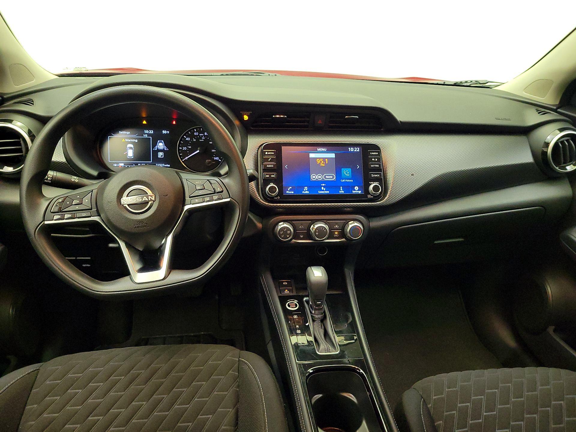 Thumbnail: 2023 Nissan Kicks - 9