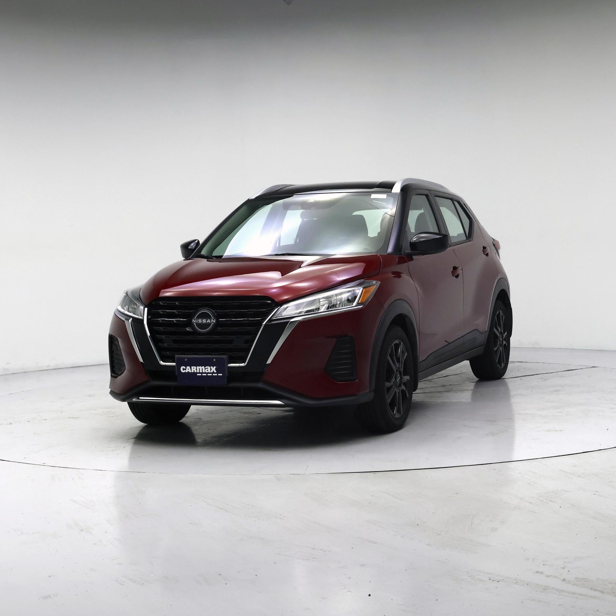 Thumbnail: 2023 Nissan Kicks - 4