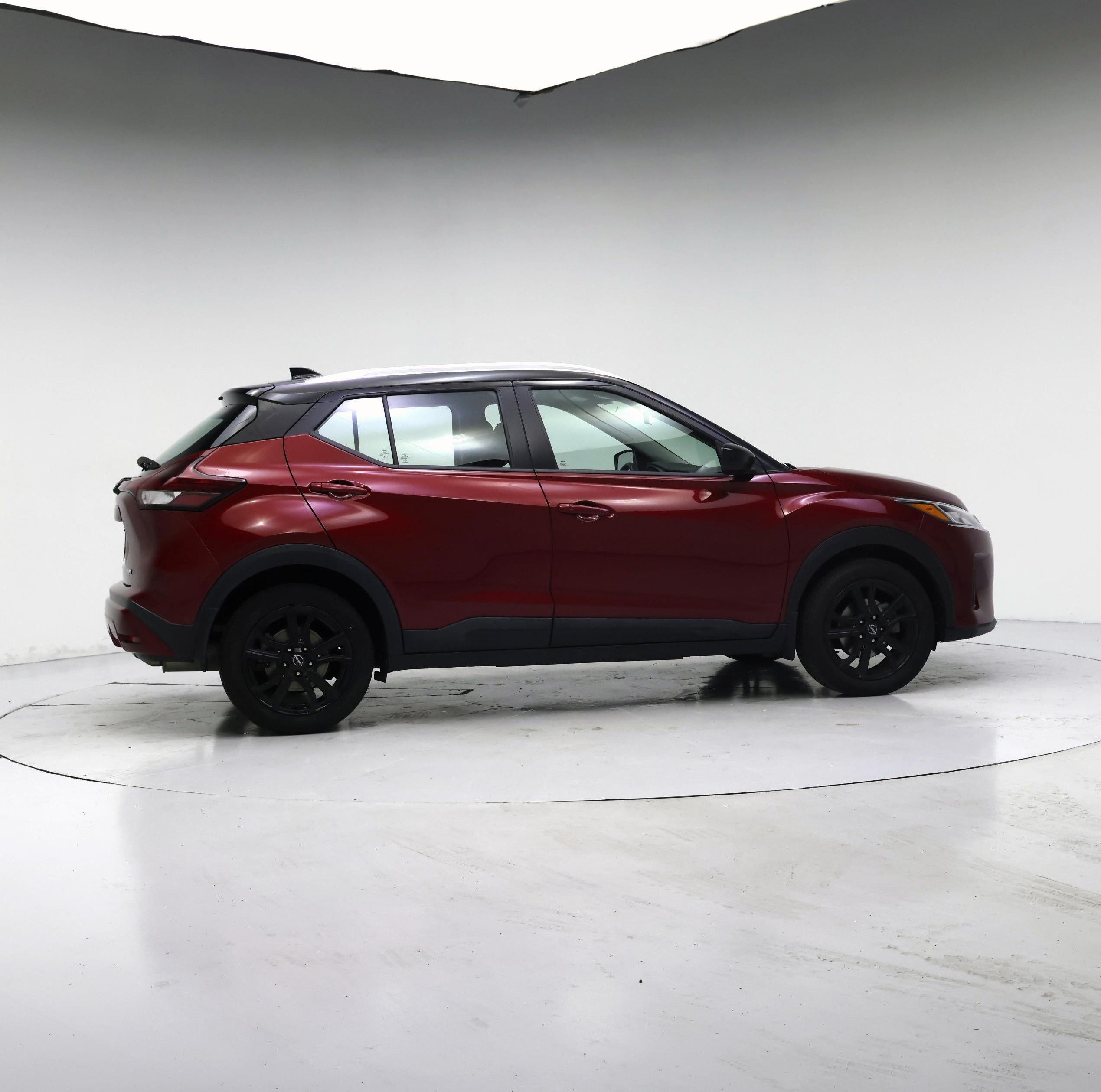 Thumbnail: 2023 Nissan Kicks - 7