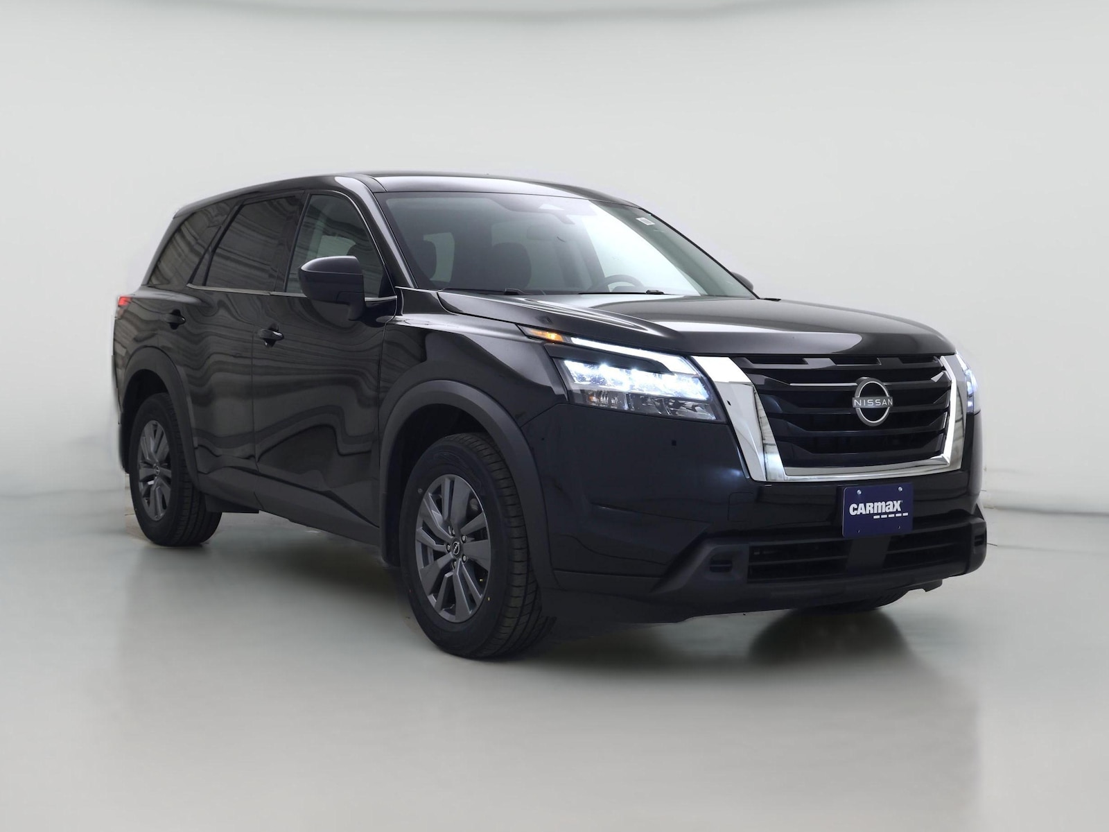 2023 Nissan Pathfinder S
