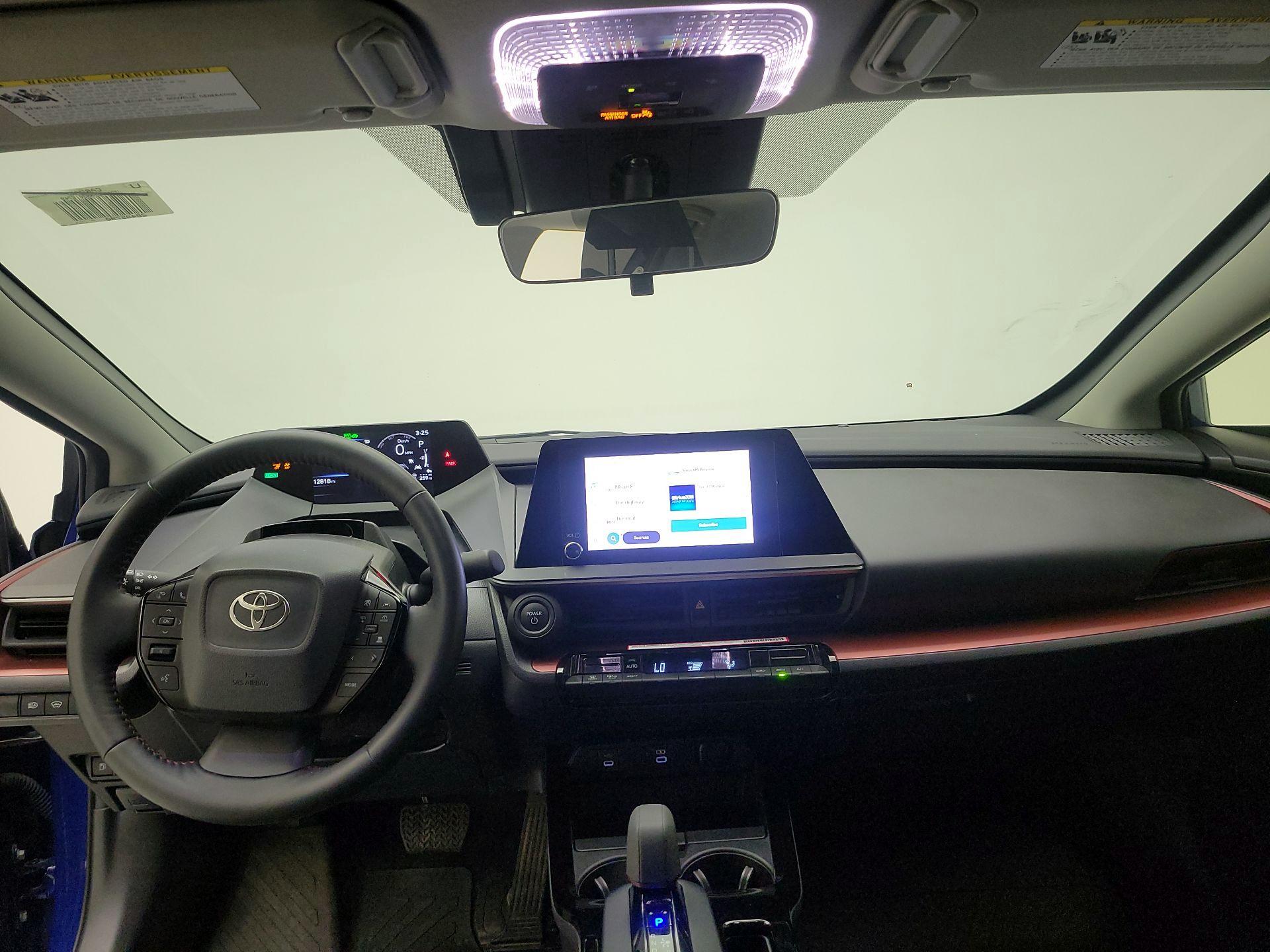 Thumbnail: 2024 Toyota Prius Prime - 8