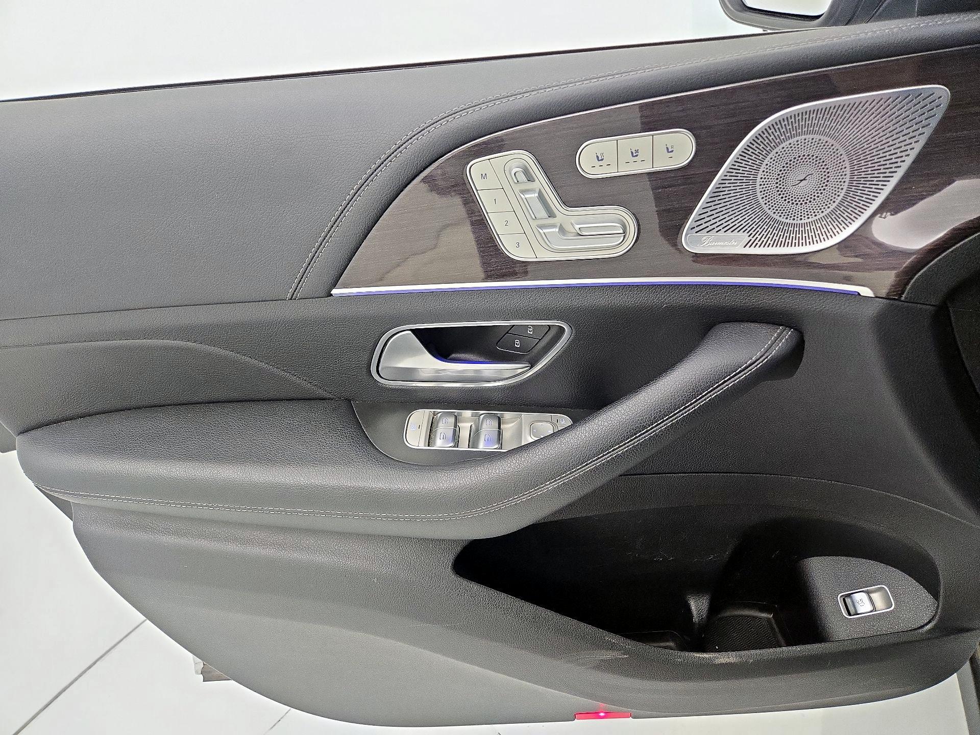 Thumbnail: 2020 Mercedes-Benz GLE - 12