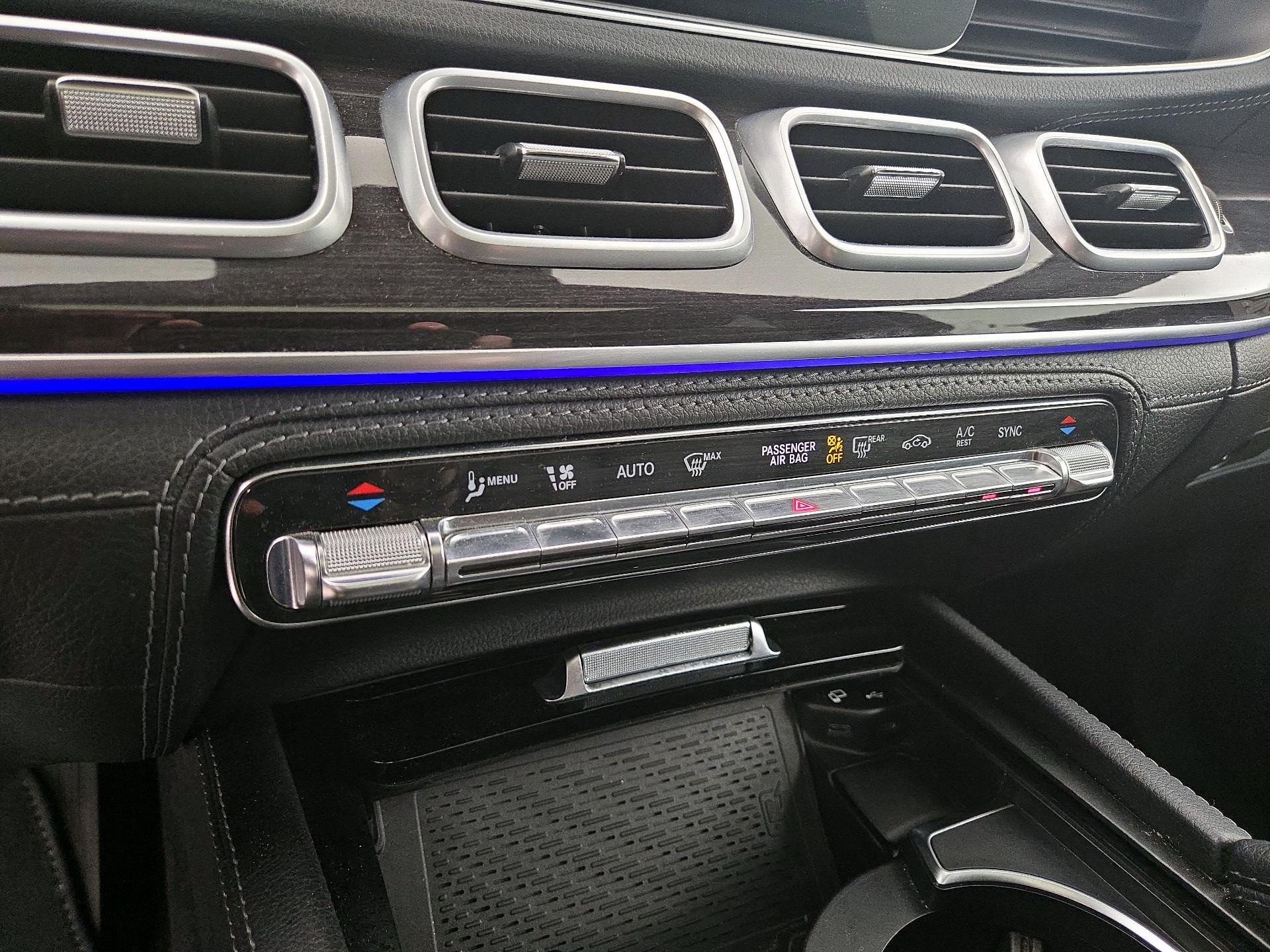 Thumbnail: 2020 Mercedes-Benz GLE - 17