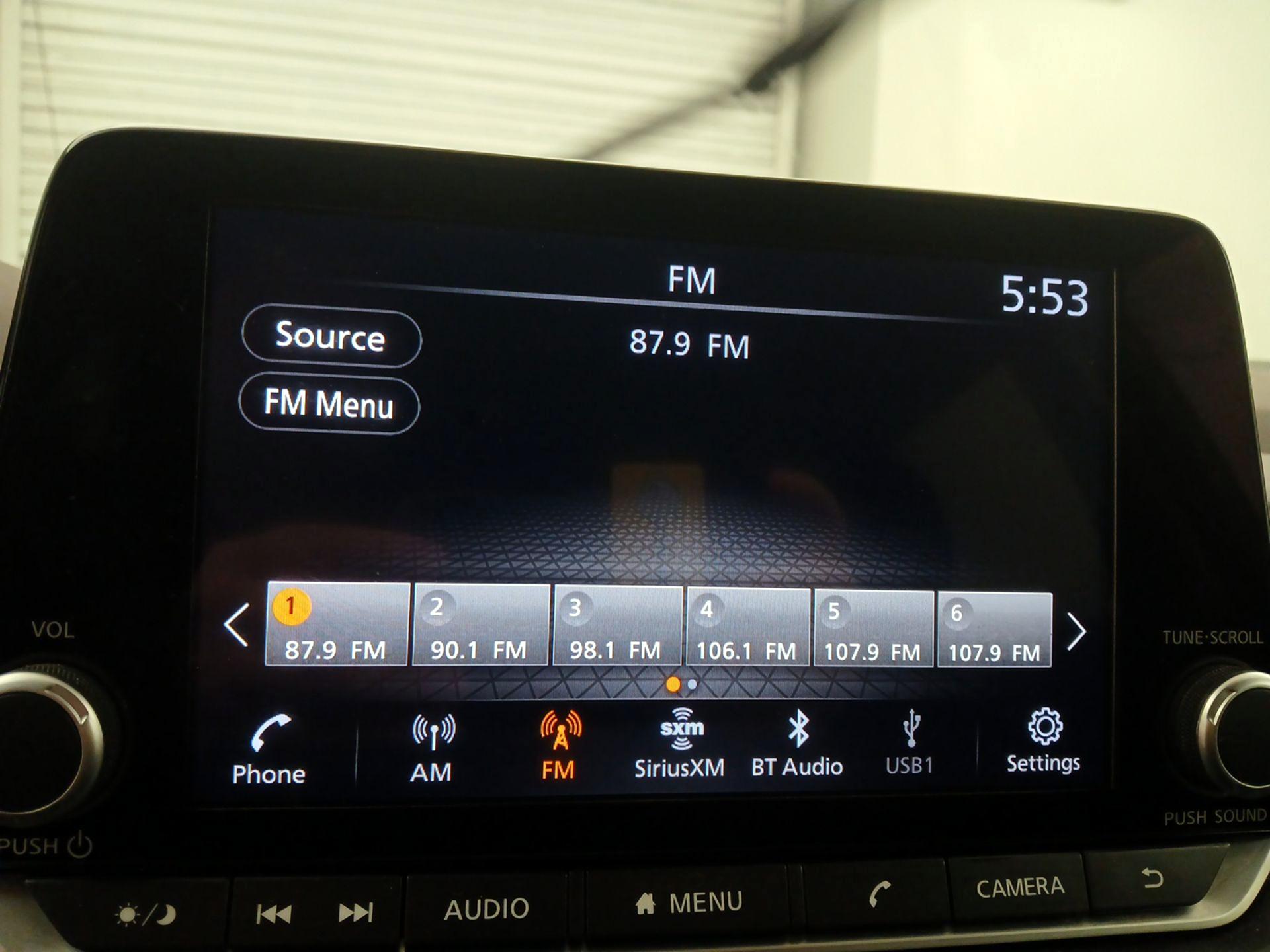 Thumbnail: 2023 Nissan Rogue - 15