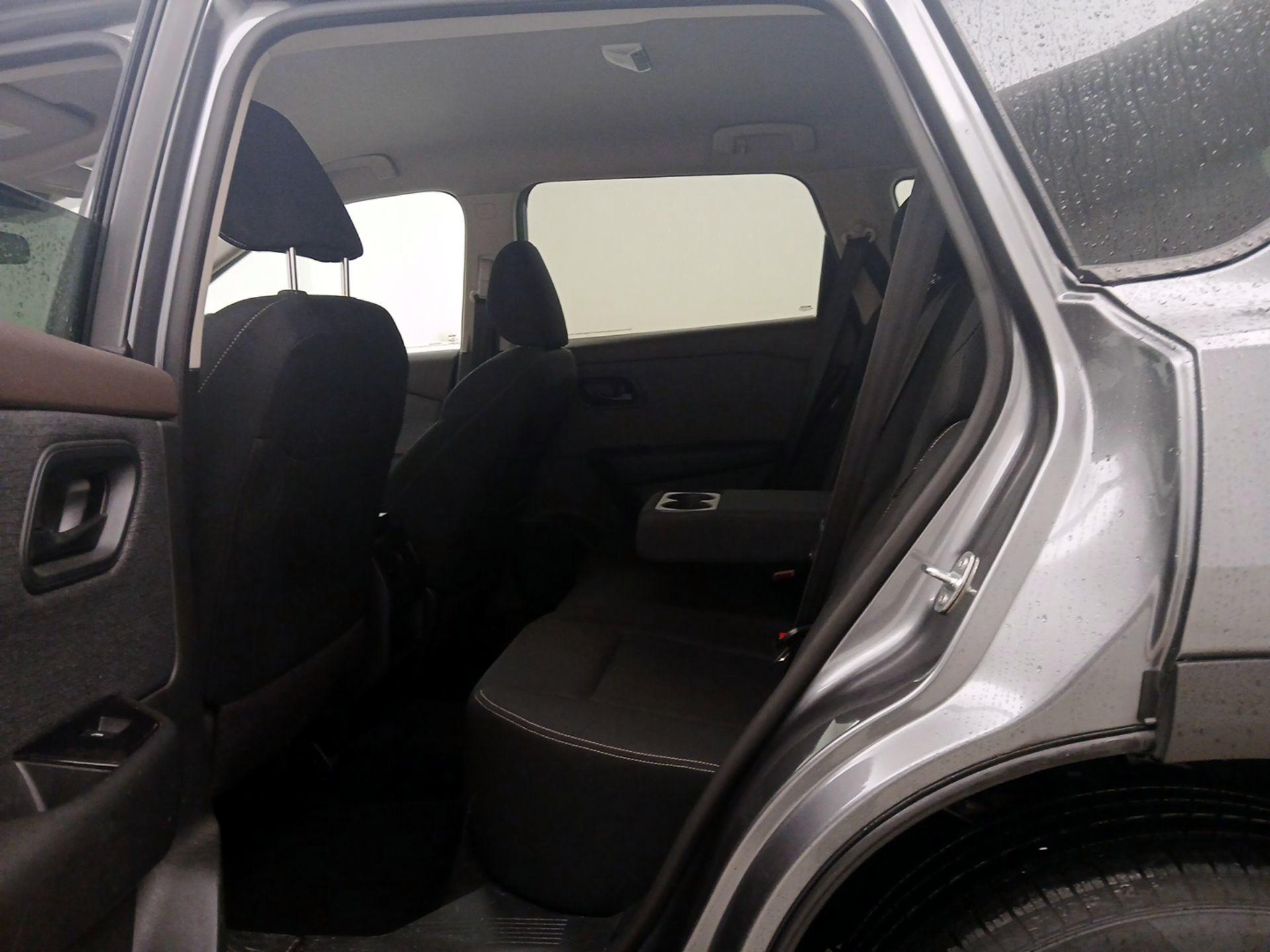 Thumbnail: 2023 Nissan Rogue - 19