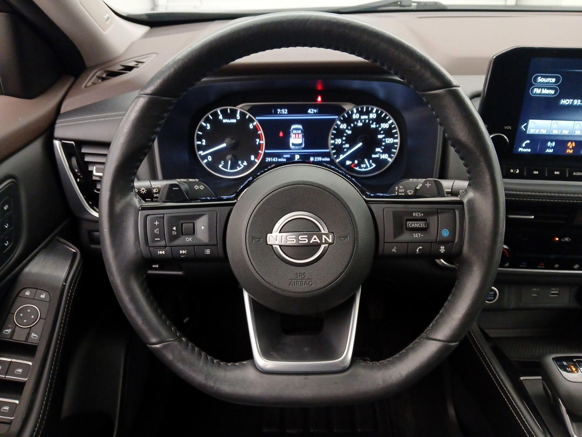 Thumbnail: 2023 Nissan Rogue - 10