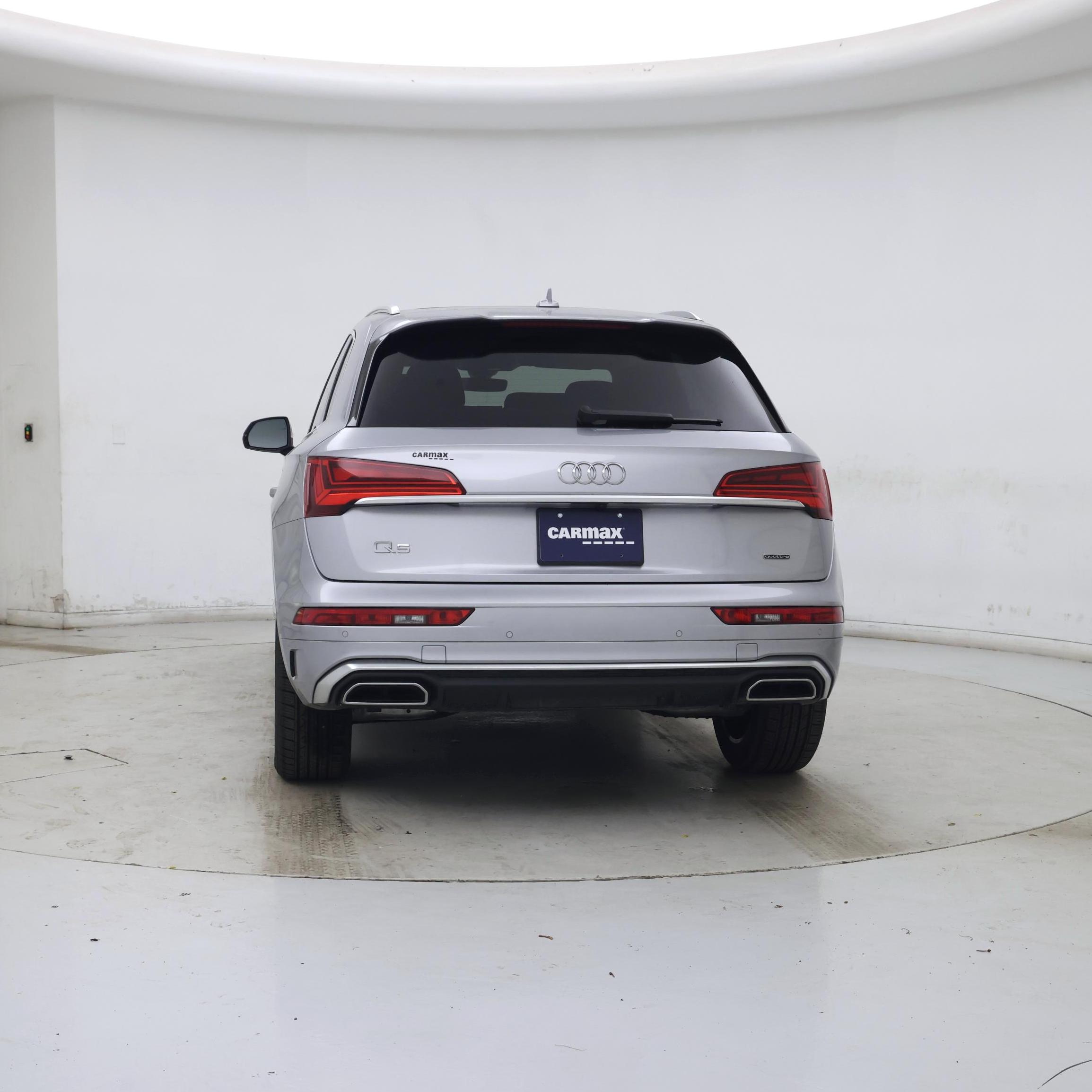 Thumbnail: 2023 Audi Q5 - 6