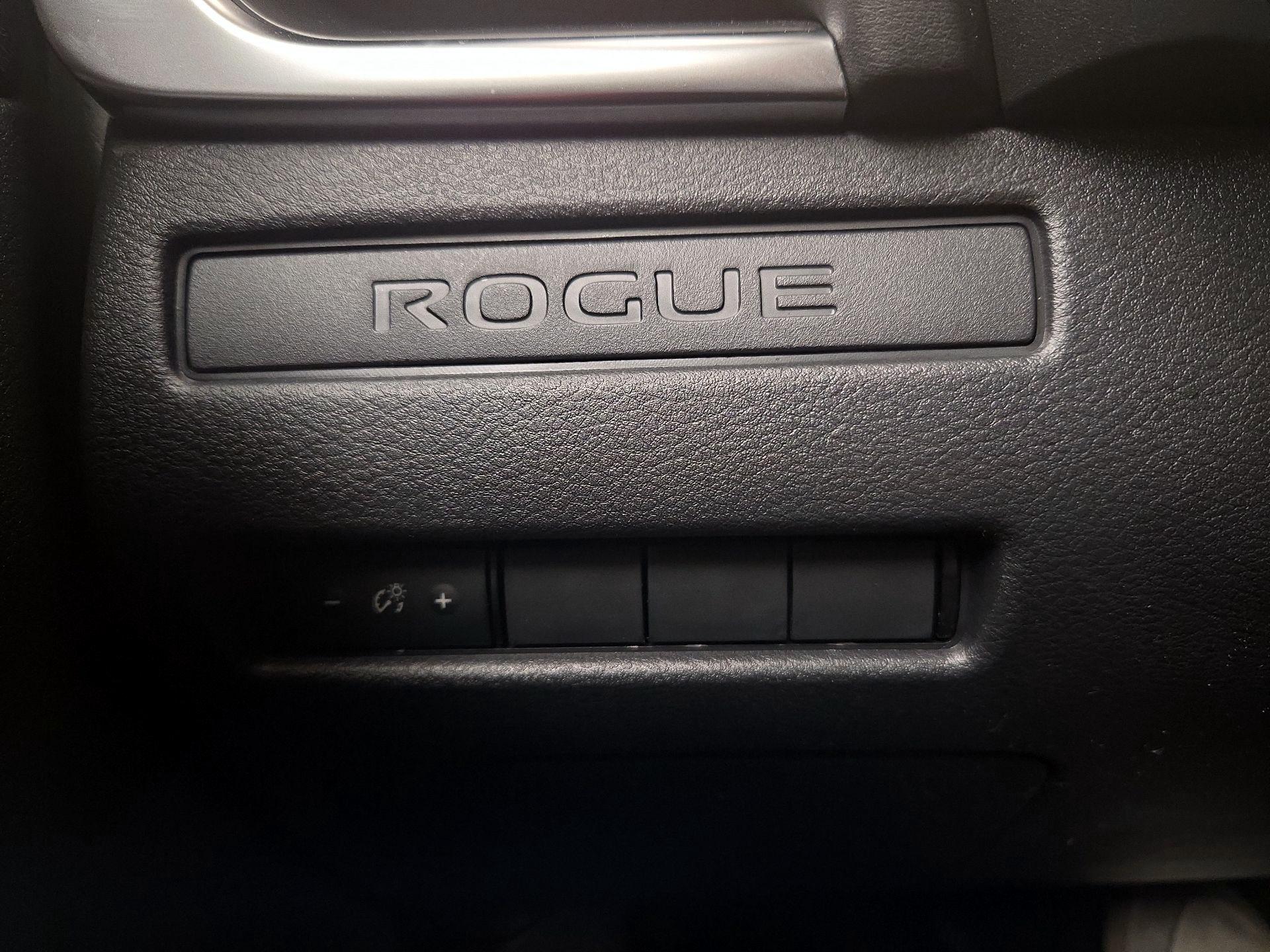 Thumbnail: 2023 Nissan Rogue - 13