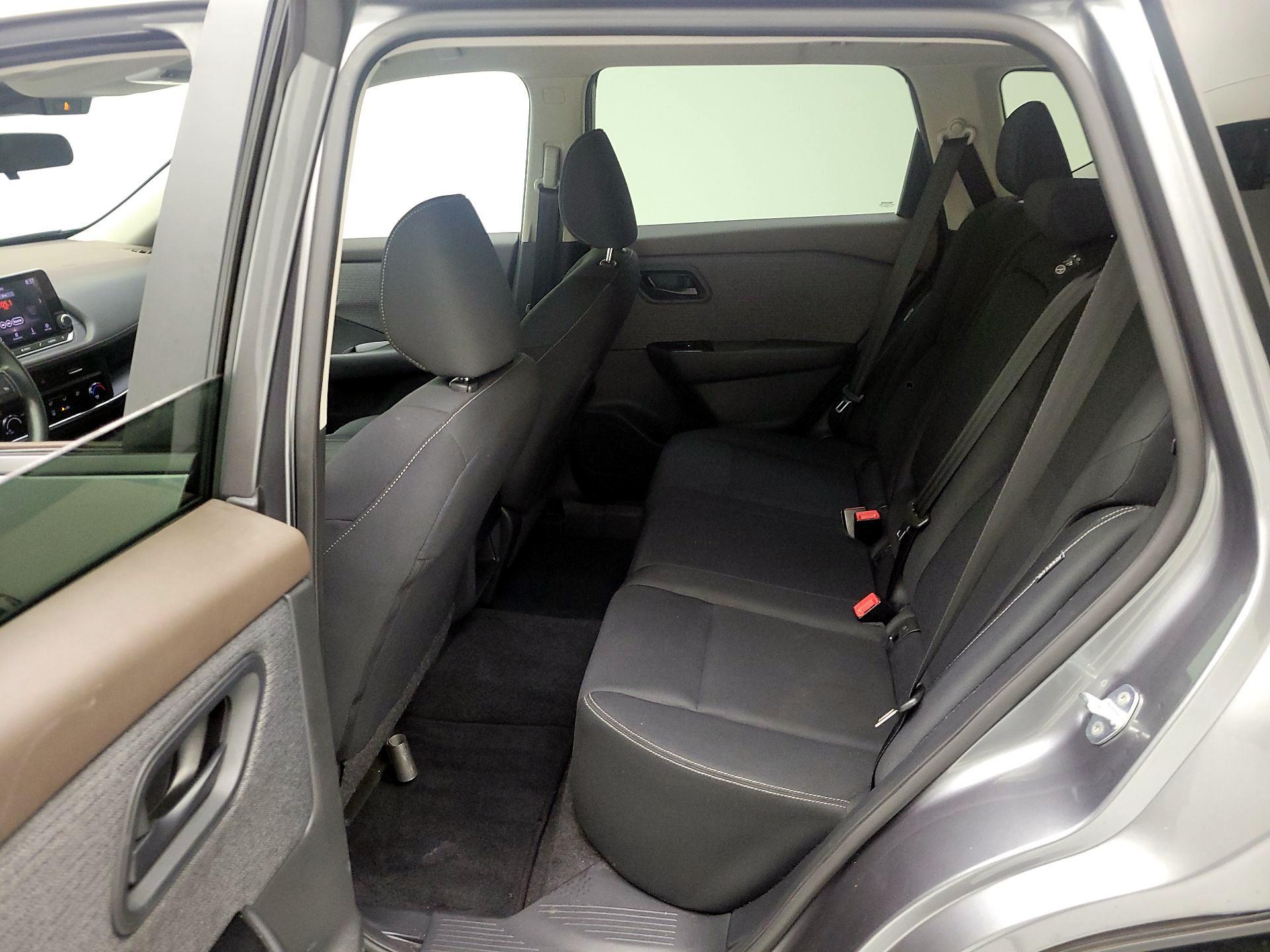 Thumbnail: 2023 Nissan Rogue - 17