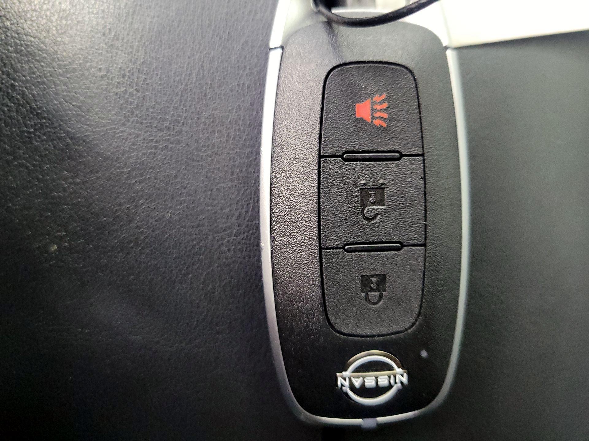 Thumbnail: 2023 Nissan Rogue - 20