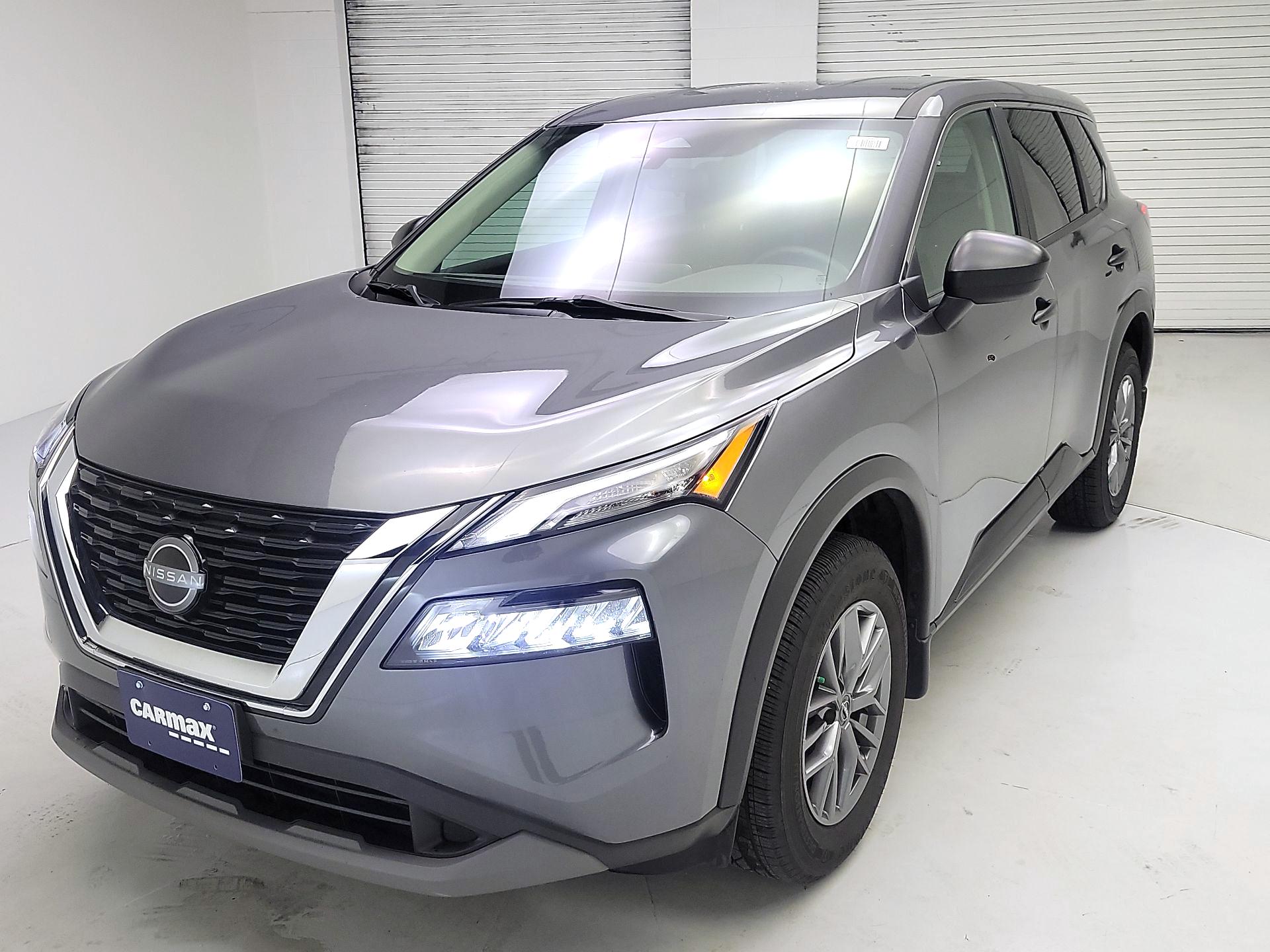 Thumbnail: 2023 Nissan Rogue - 3