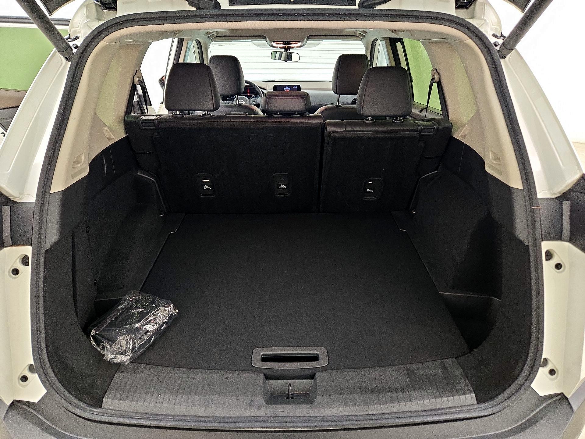 Thumbnail: 2023 Nissan Rogue - 19