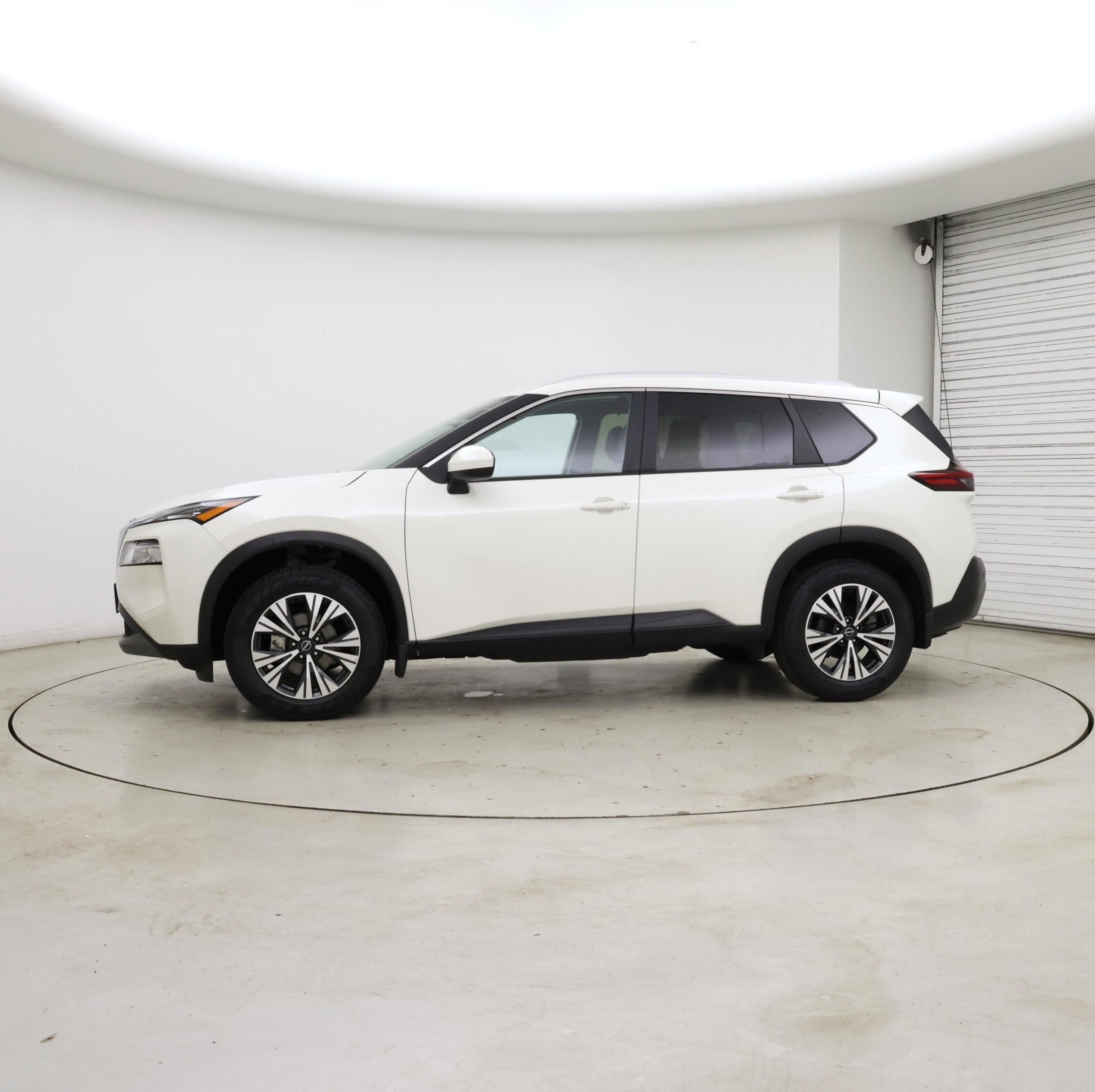 Thumbnail: 2023 Nissan Rogue - 3