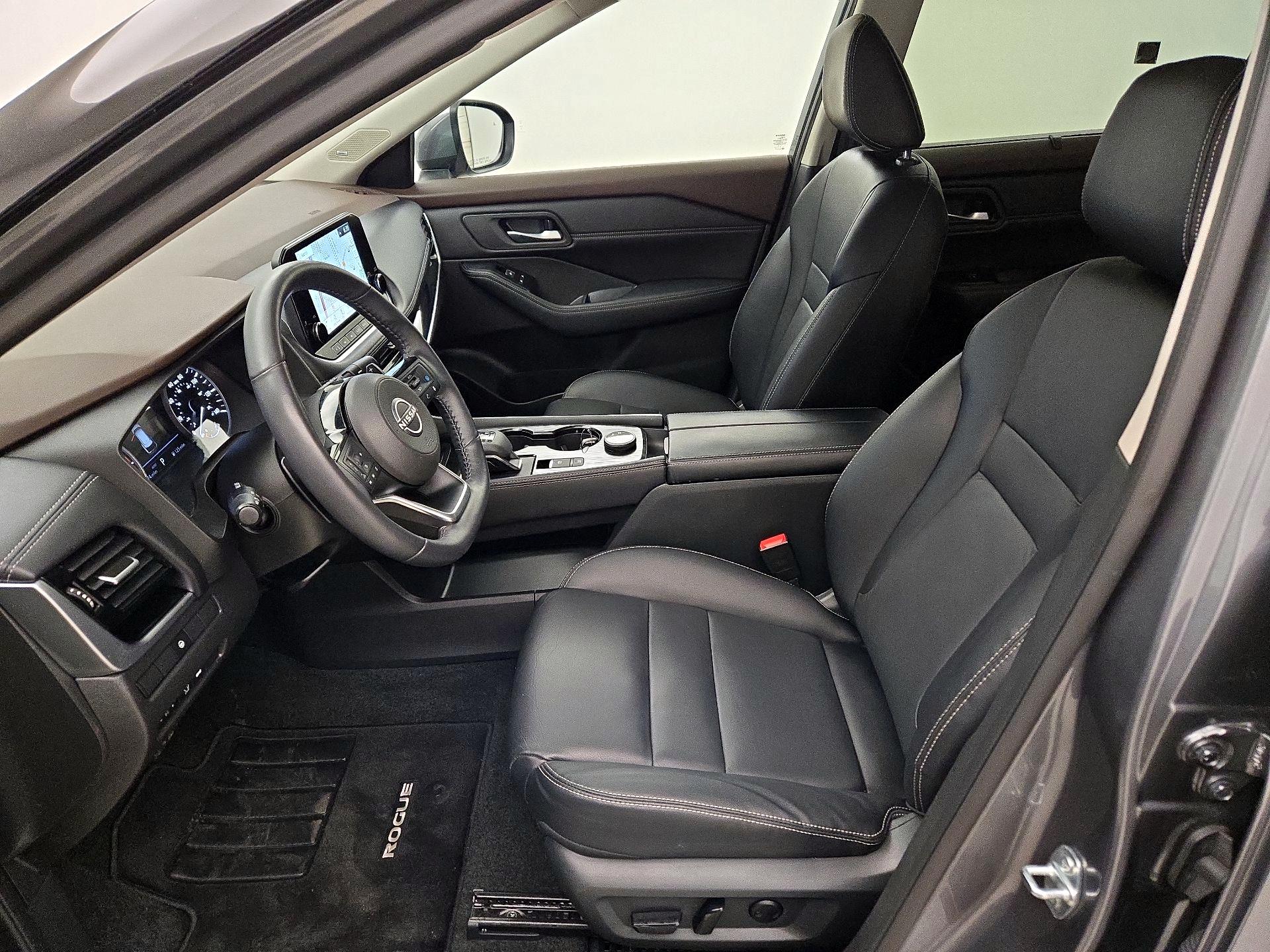 Thumbnail: 2023 Nissan Rogue - 11