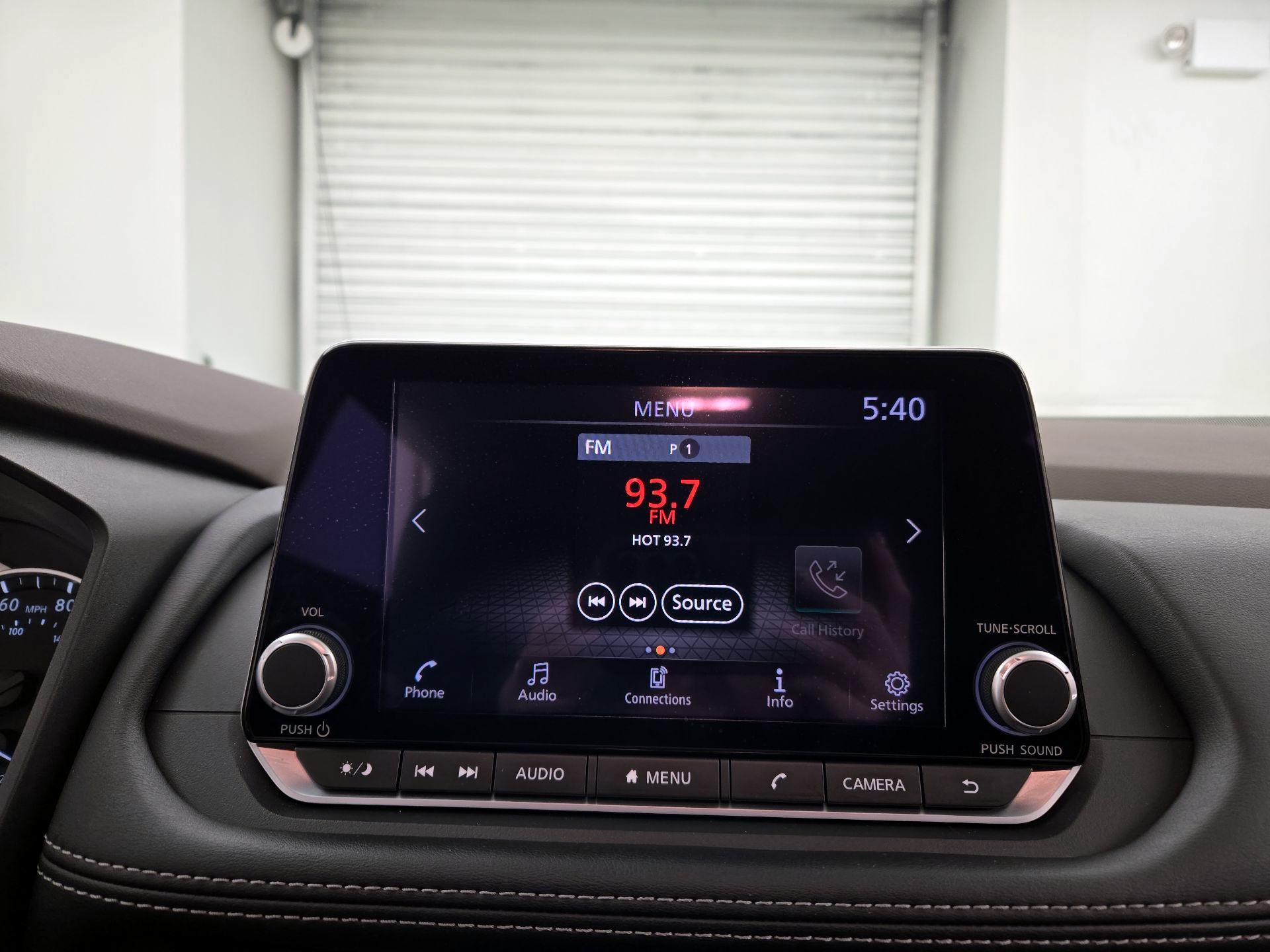 Thumbnail: 2023 Nissan Rogue - 15