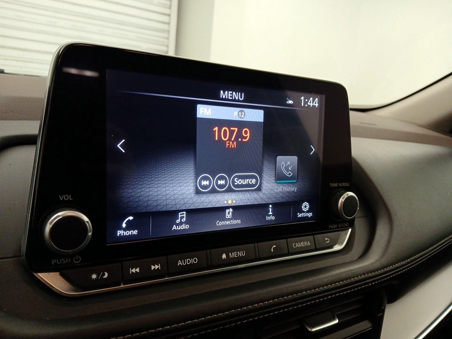 Thumbnail: 2023 Nissan Rogue - 15