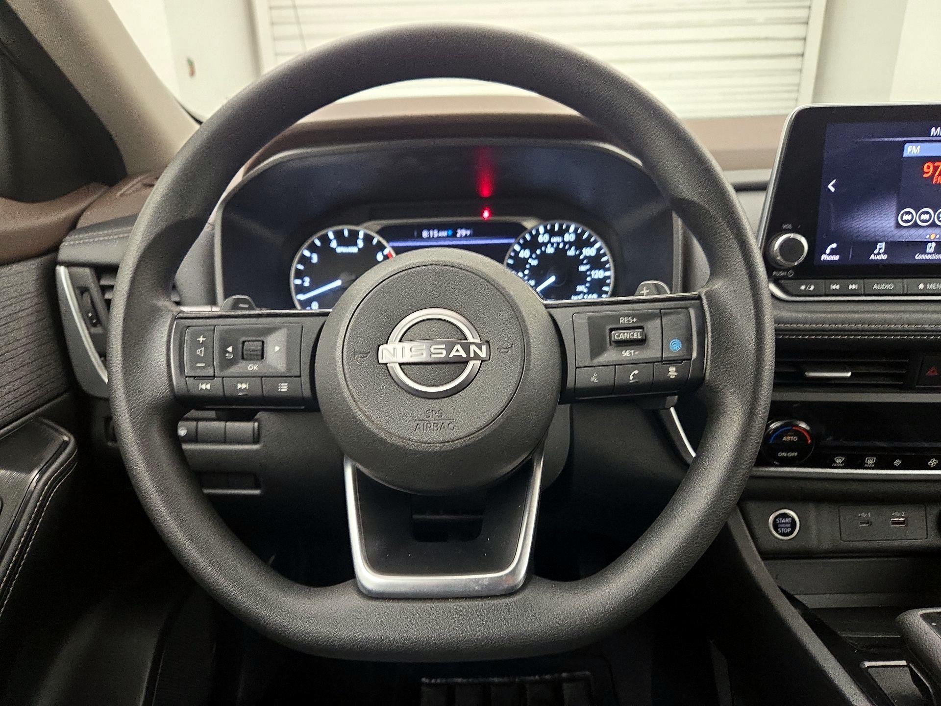 Thumbnail: 2023 Nissan Rogue - 10