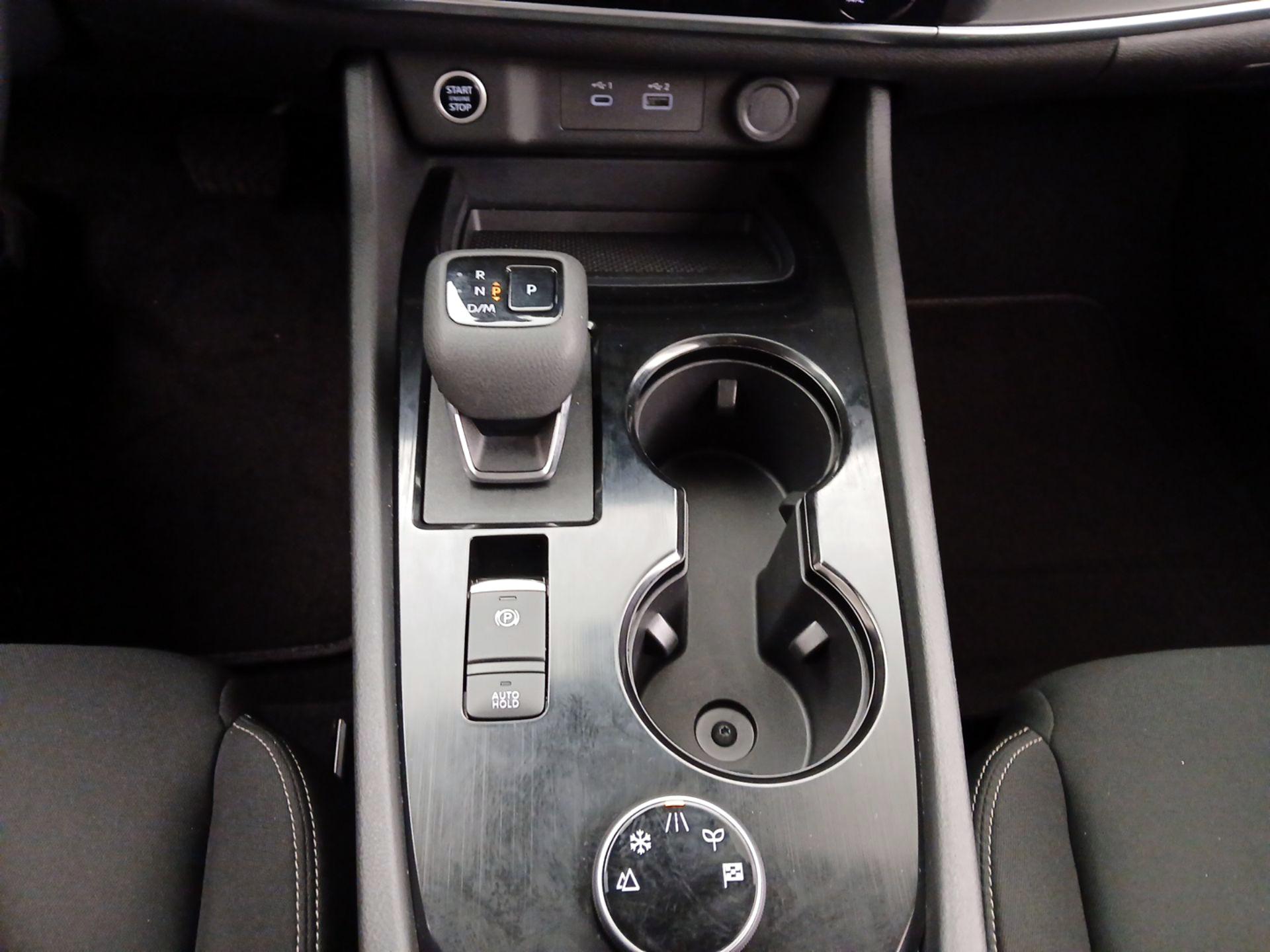 Thumbnail: 2023 Nissan Rogue - 16