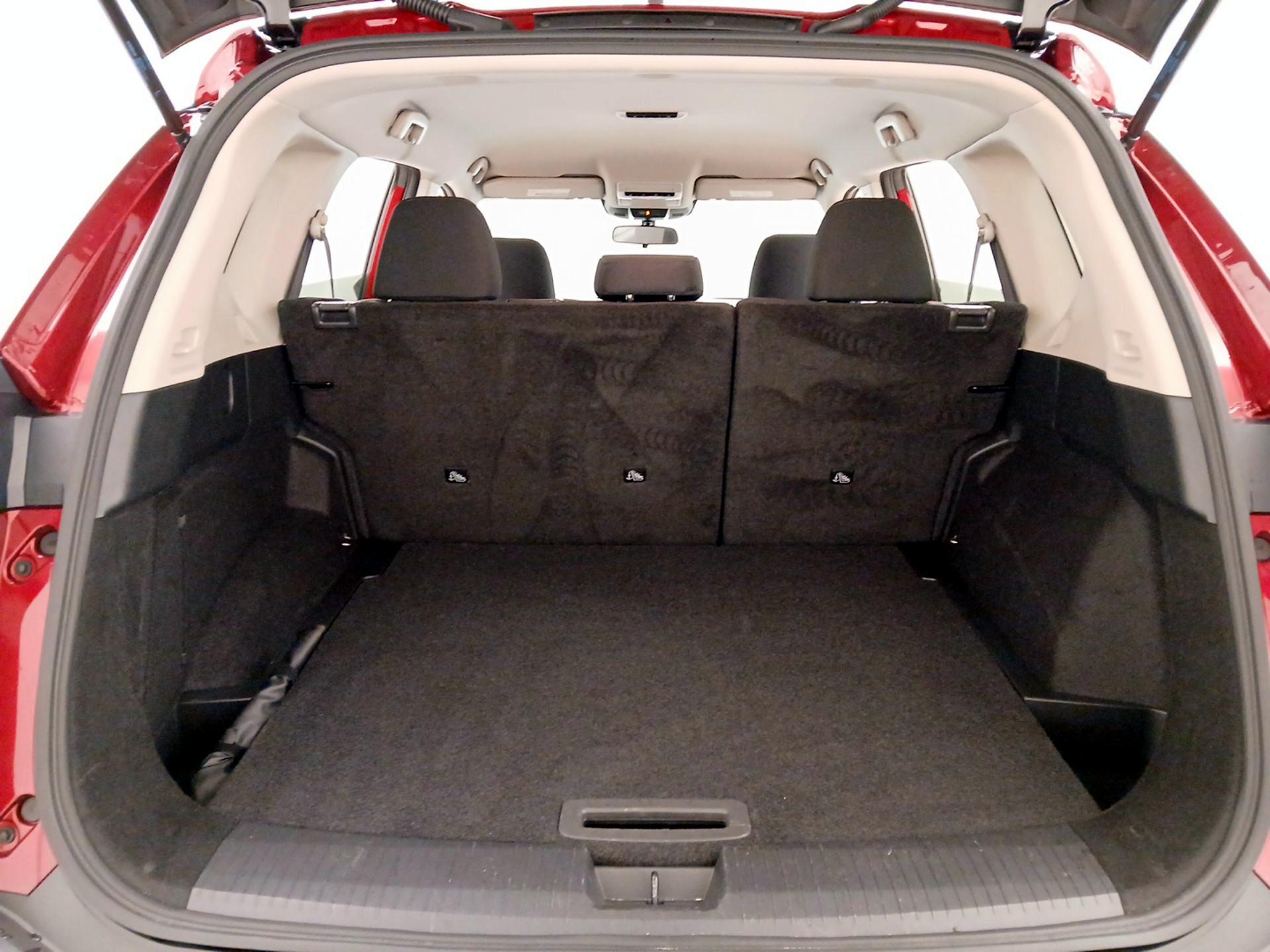 Thumbnail: 2023 Nissan Rogue - 18