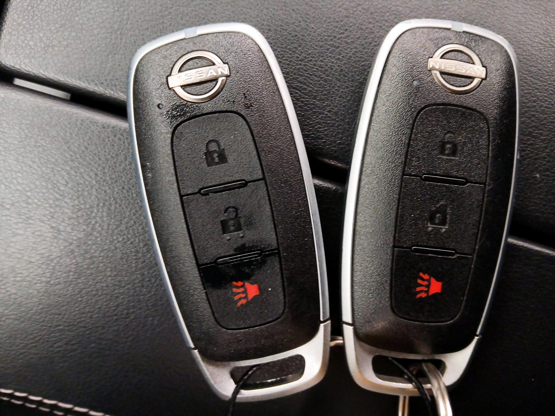 Thumbnail: 2023 Nissan Rogue - 20