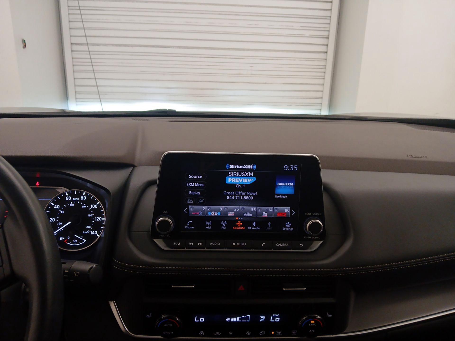 Thumbnail: 2023 Nissan Rogue - 9