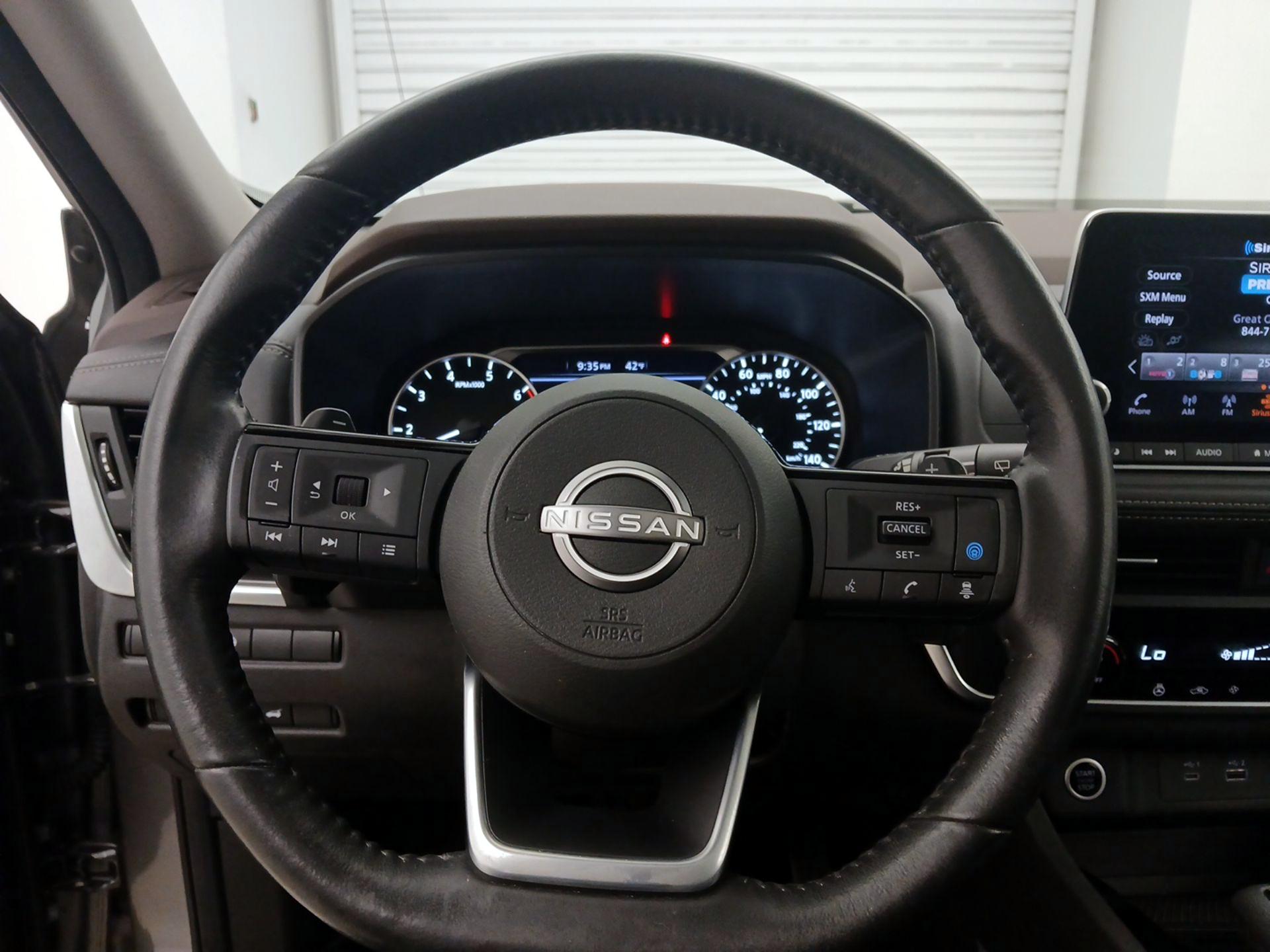 Thumbnail: 2023 Nissan Rogue - 10