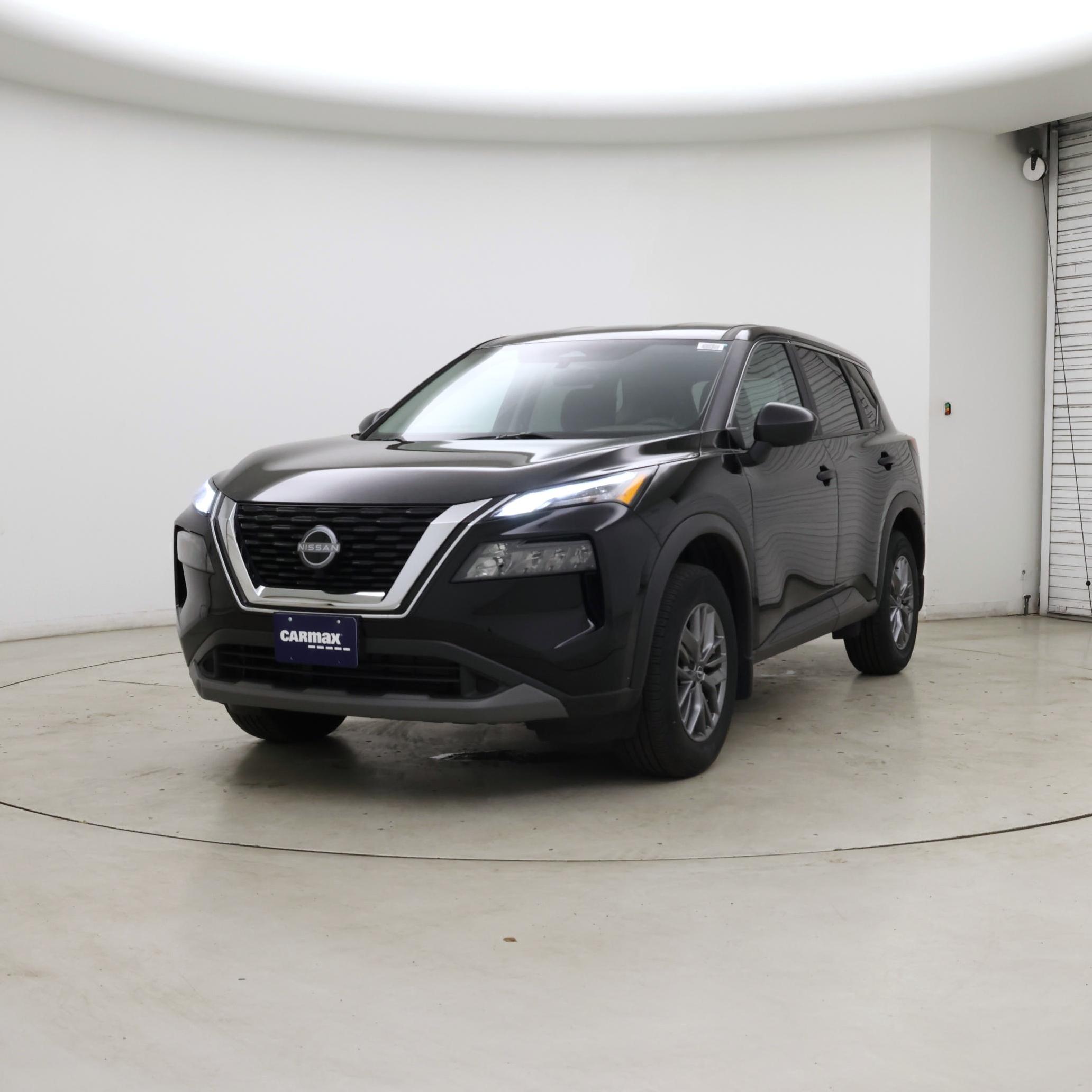 Thumbnail: 2023 Nissan Rogue - 4