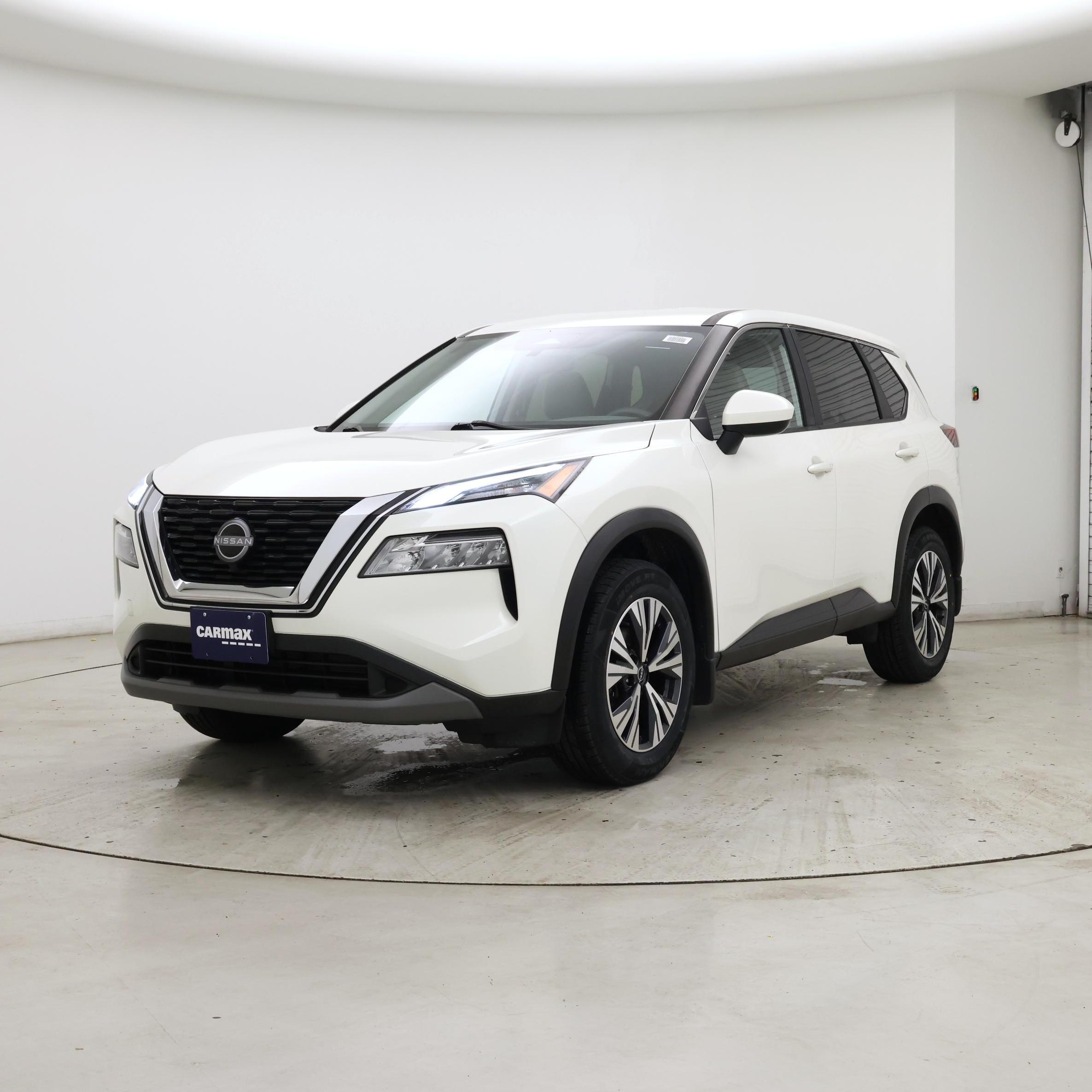 Thumbnail: 2023 Nissan Rogue - 4