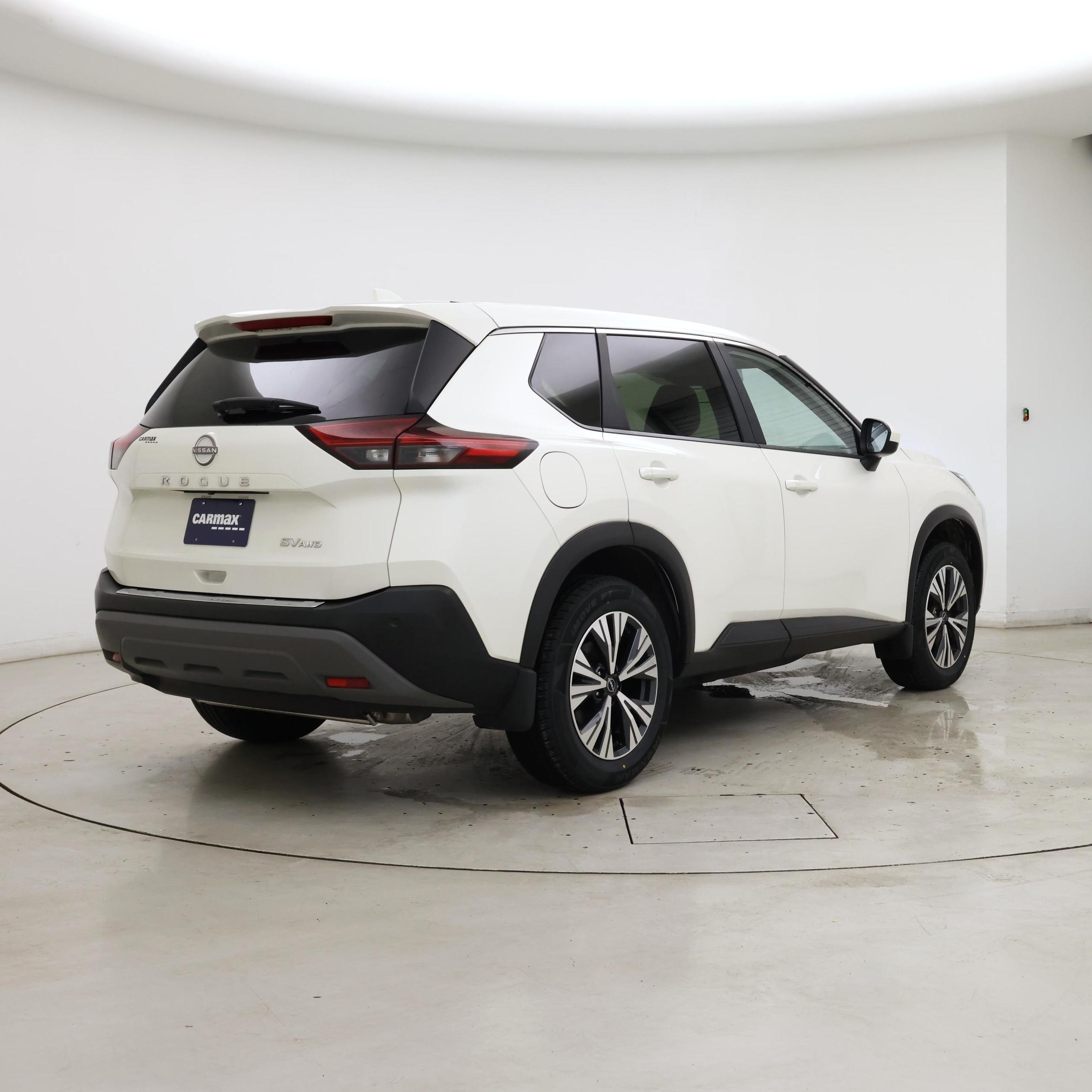 Thumbnail: 2023 Nissan Rogue - 8