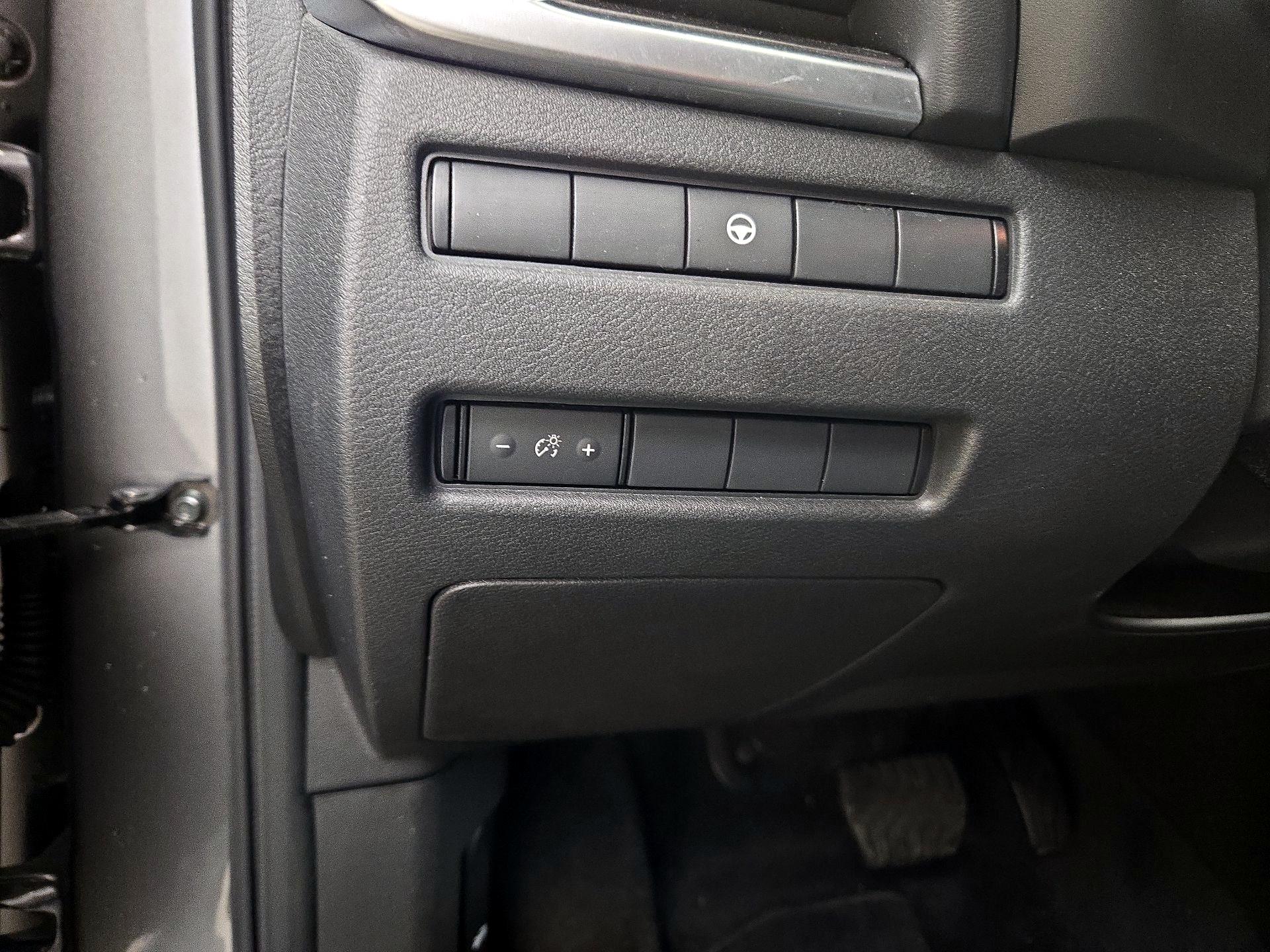 Thumbnail: 2023 Nissan Rogue - 13