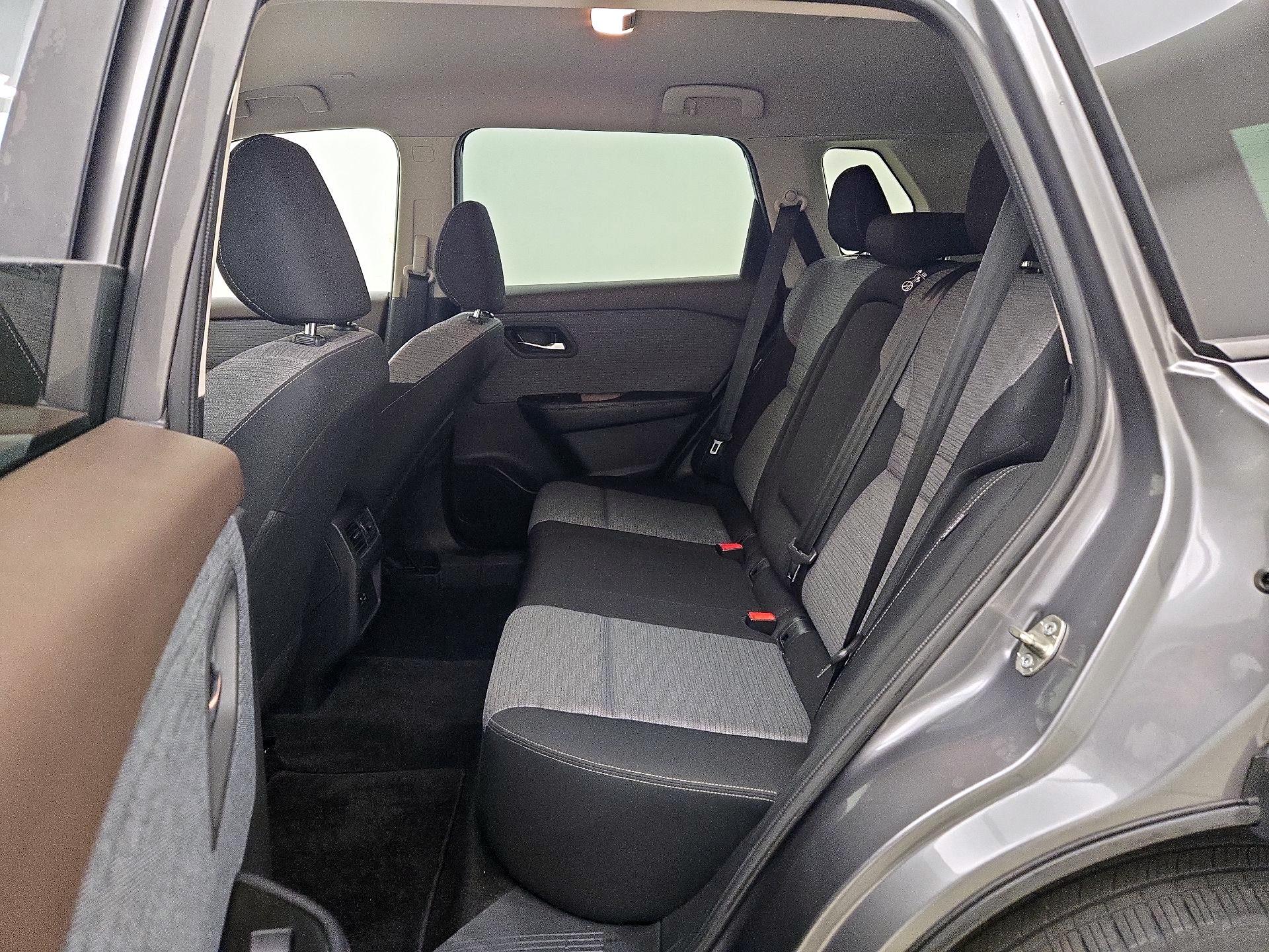 Thumbnail: 2023 Nissan Rogue - 19