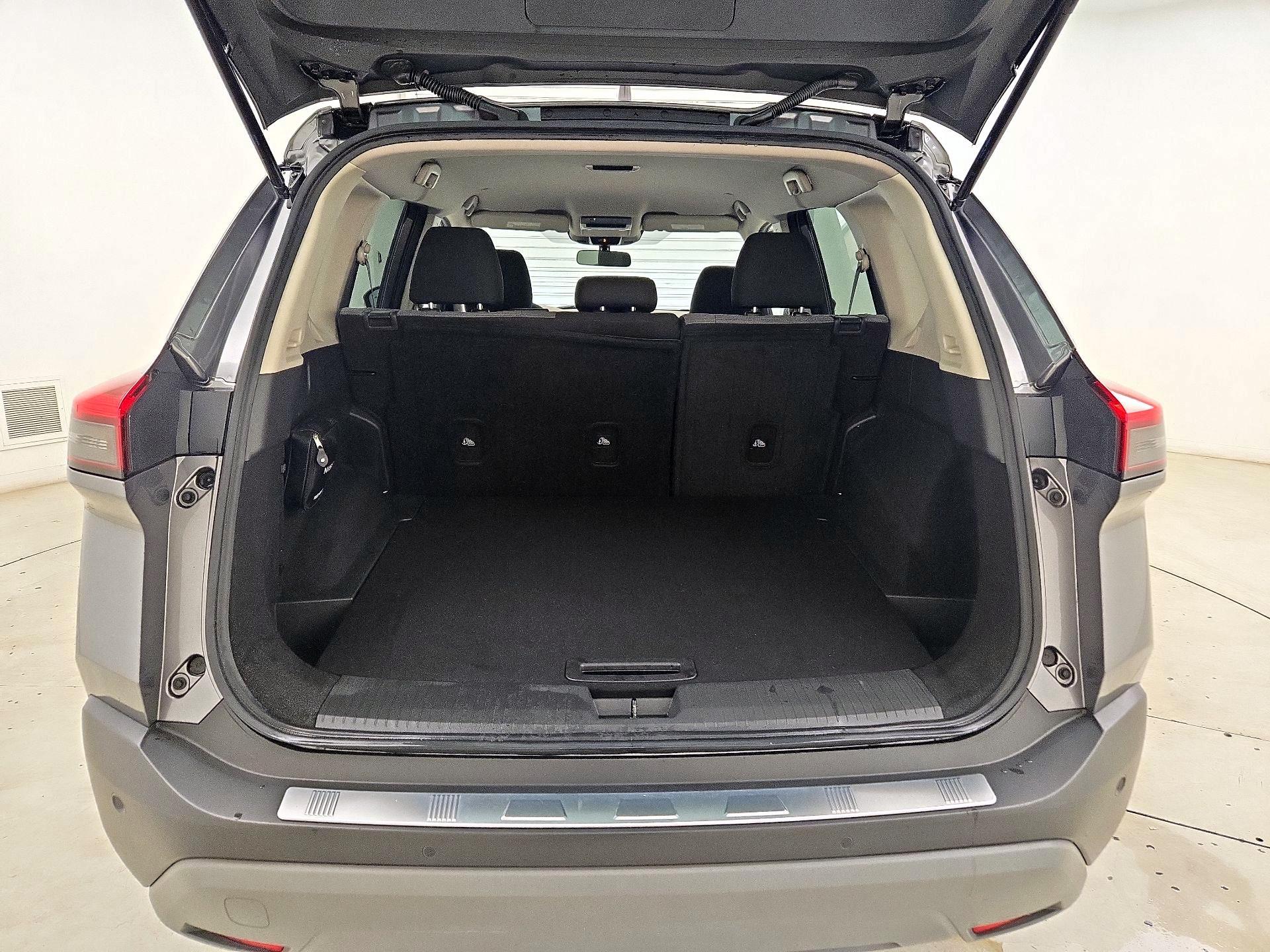 Thumbnail: 2023 Nissan Rogue - 20