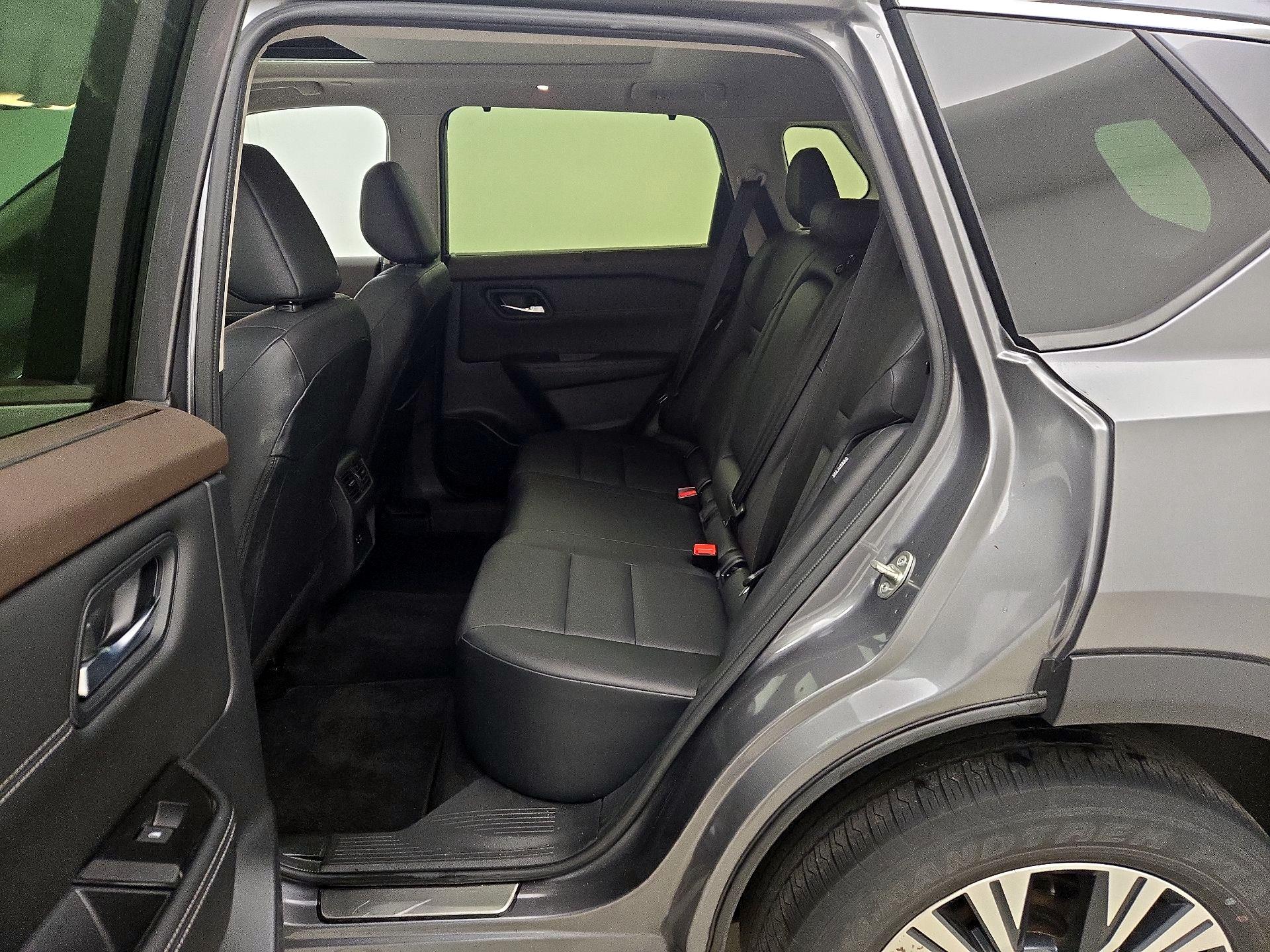 Thumbnail: 2023 Nissan Rogue - 20