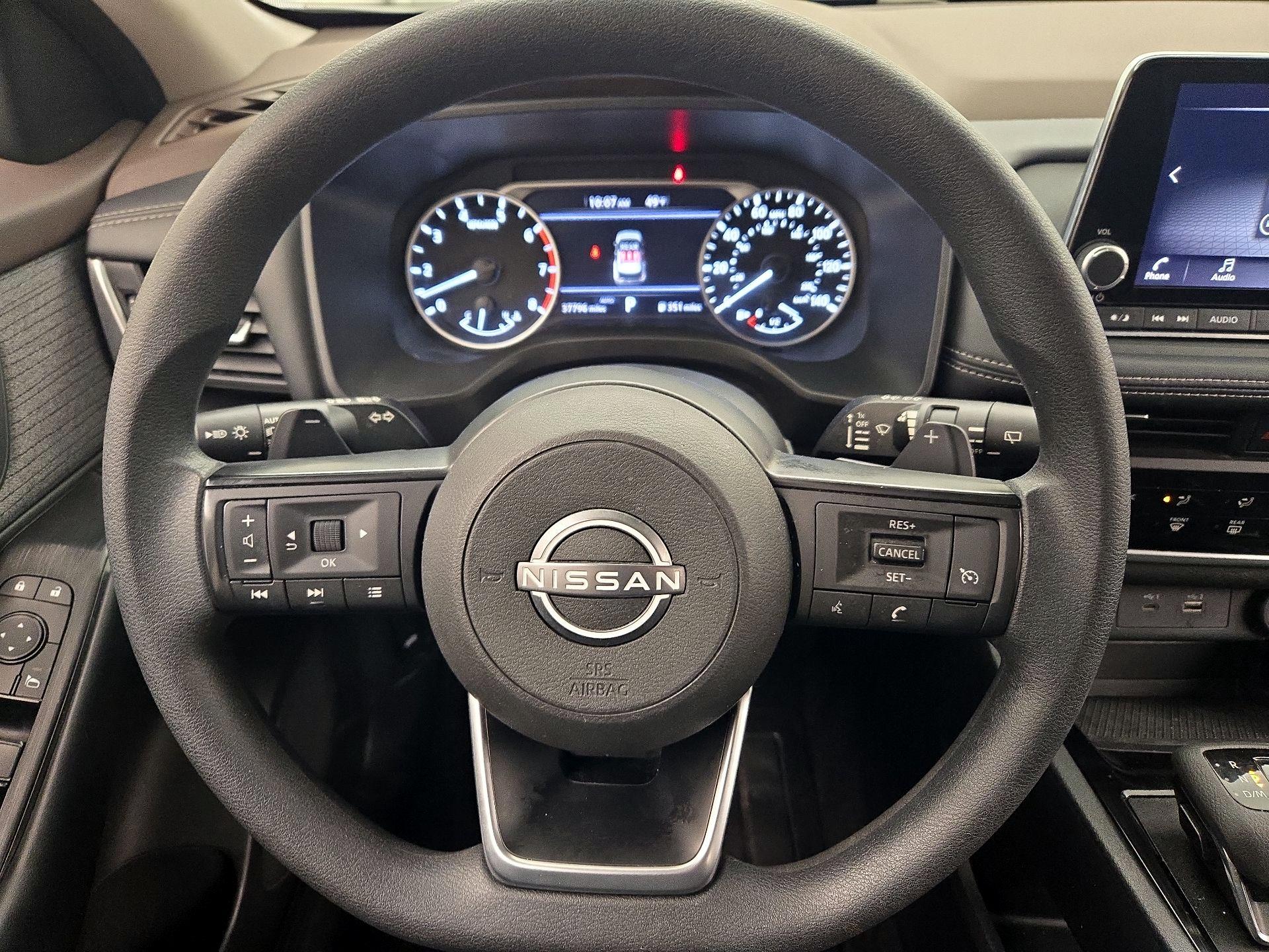 Thumbnail: 2023 Nissan Rogue - 10