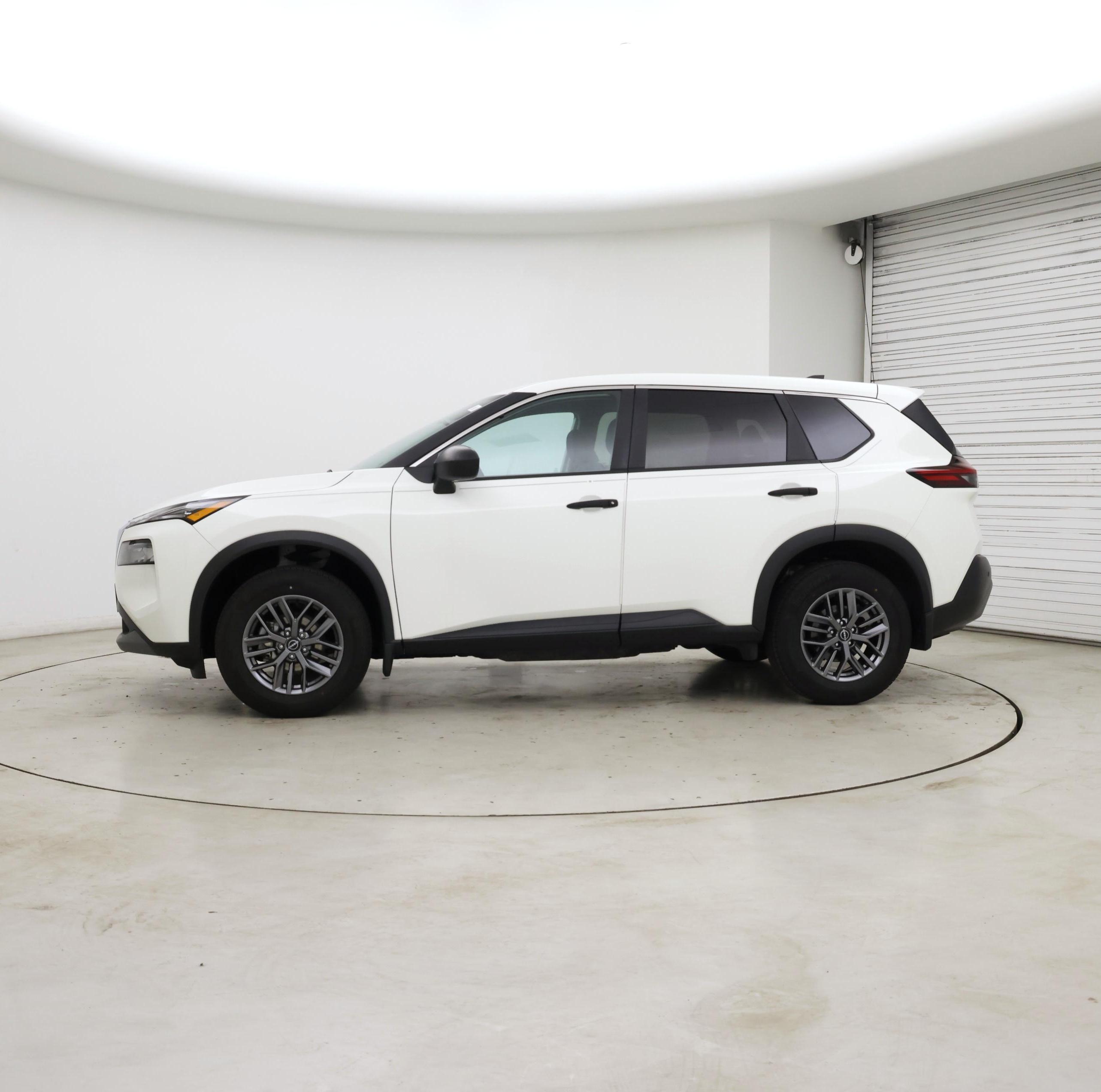 Thumbnail: 2023 Nissan Rogue - 3