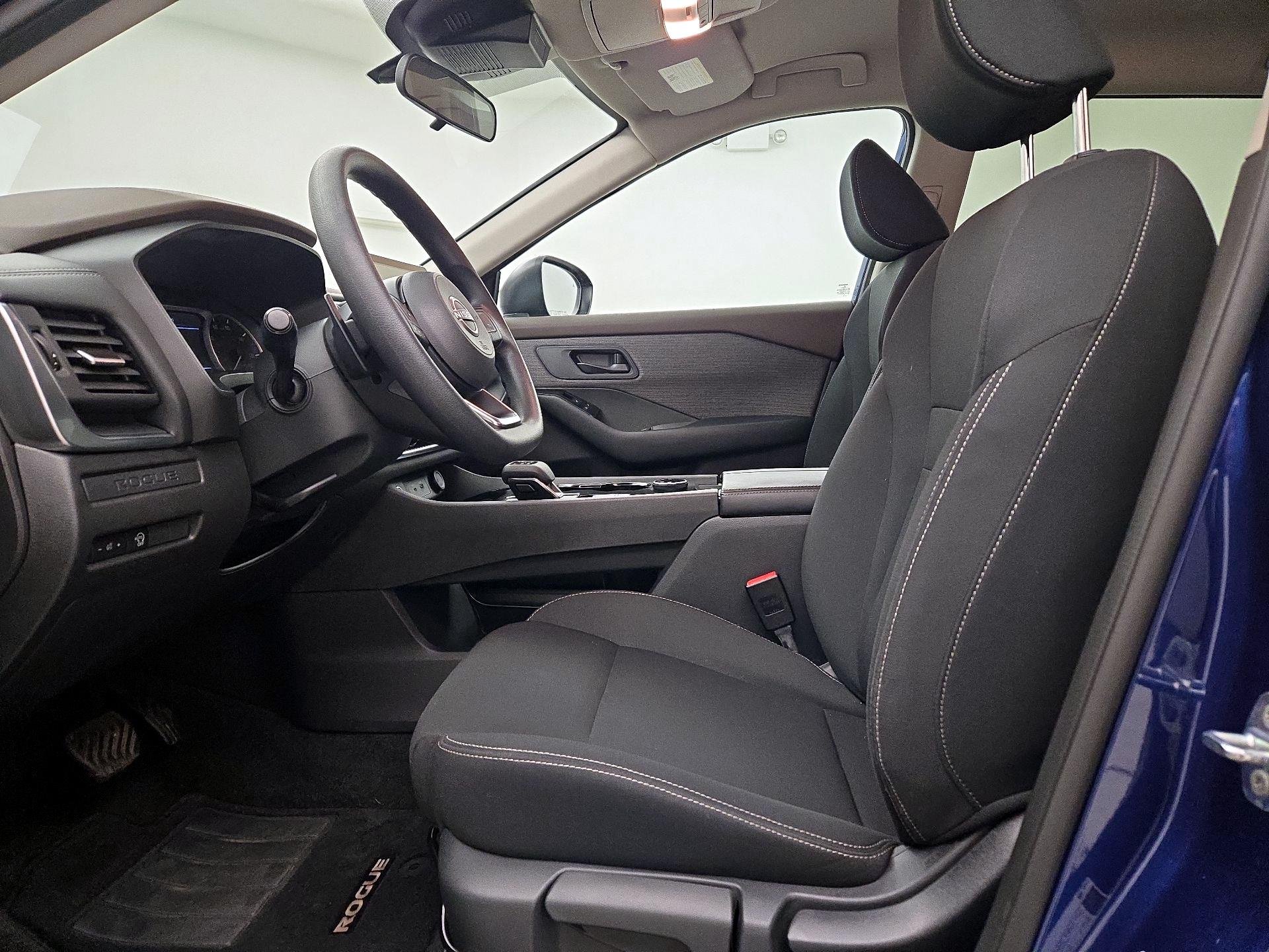 Thumbnail: 2023 Nissan Rogue - 11