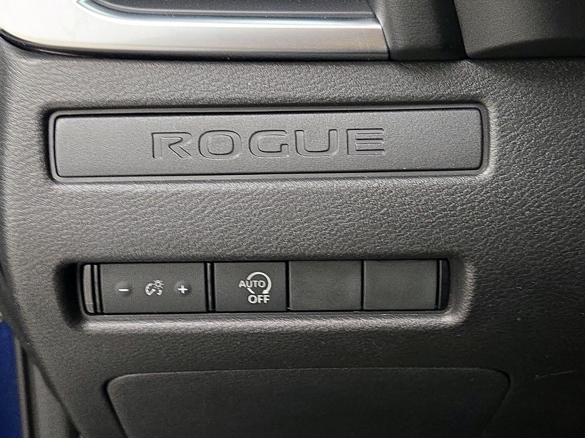 Thumbnail: 2023 Nissan Rogue - 13